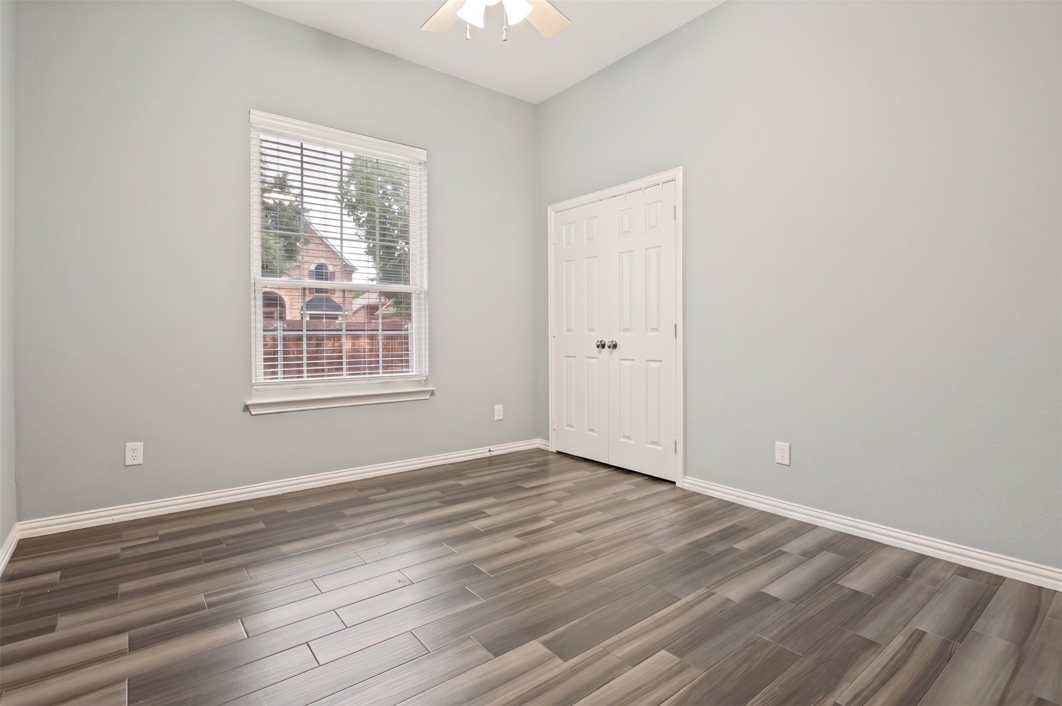 401 Manders Court