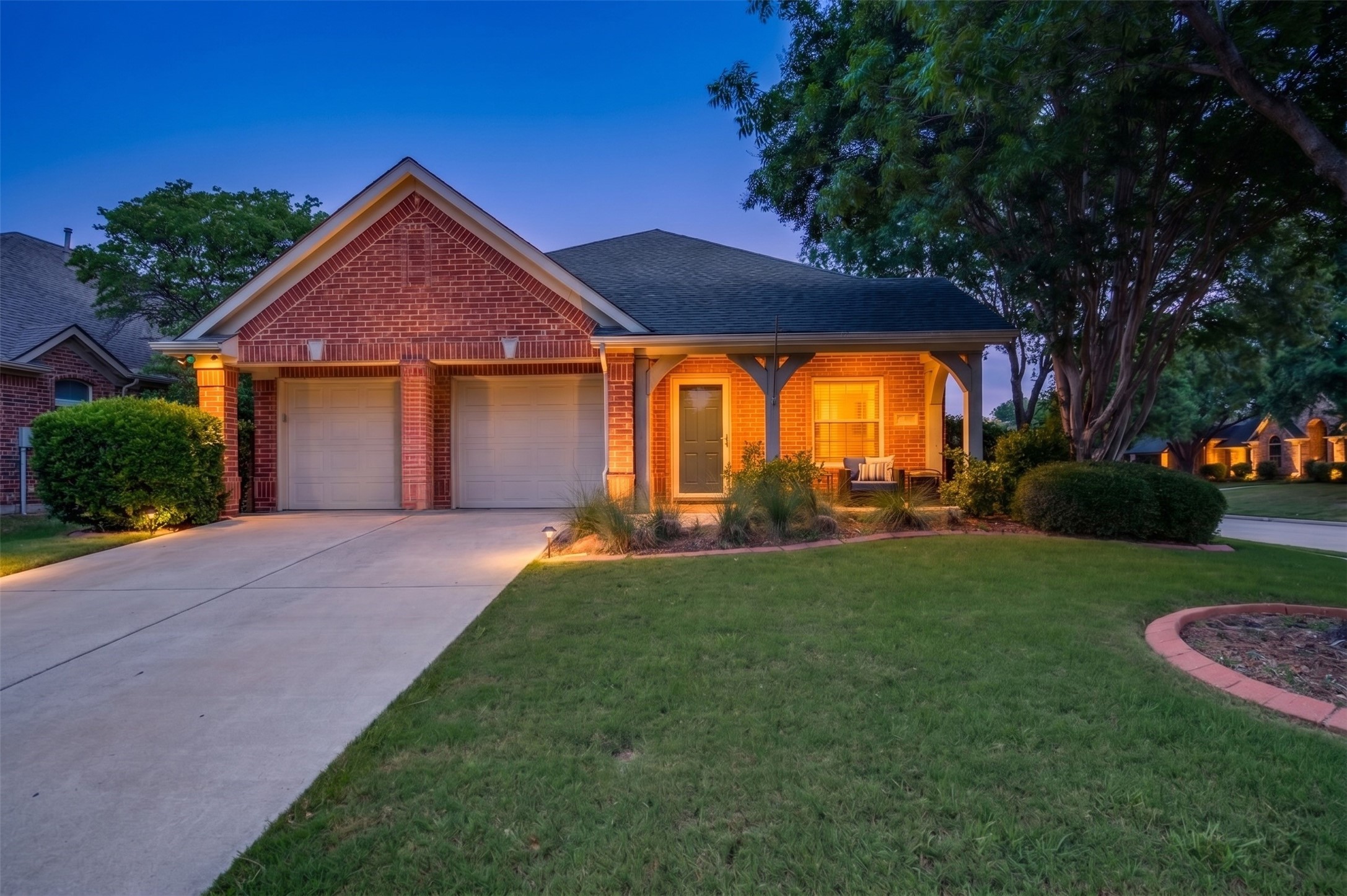 401 Manders Court