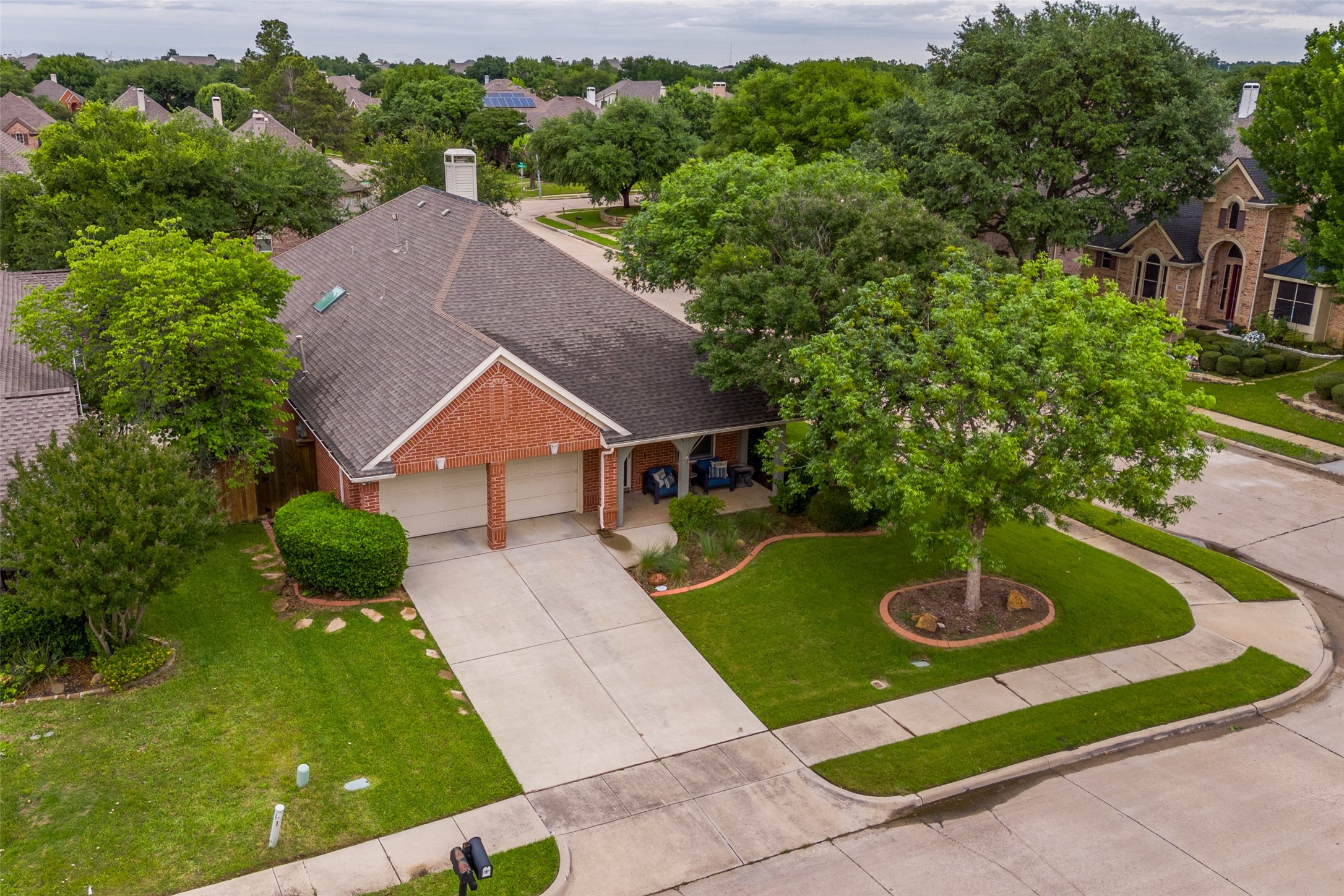 401 Manders Court