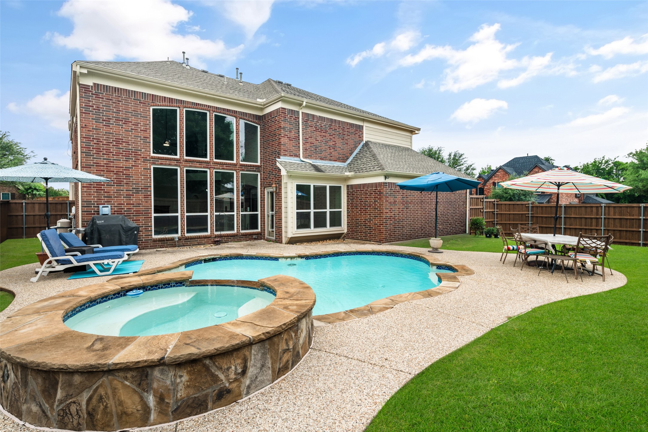 1737 Mapleleaf Drive