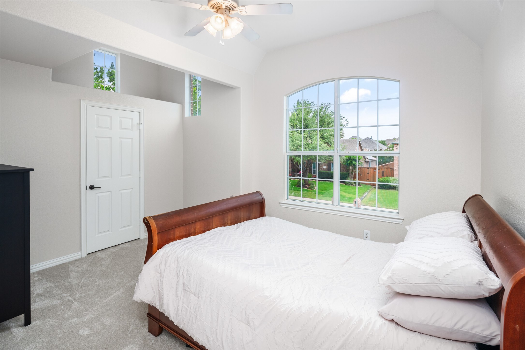 1737 Mapleleaf Drive