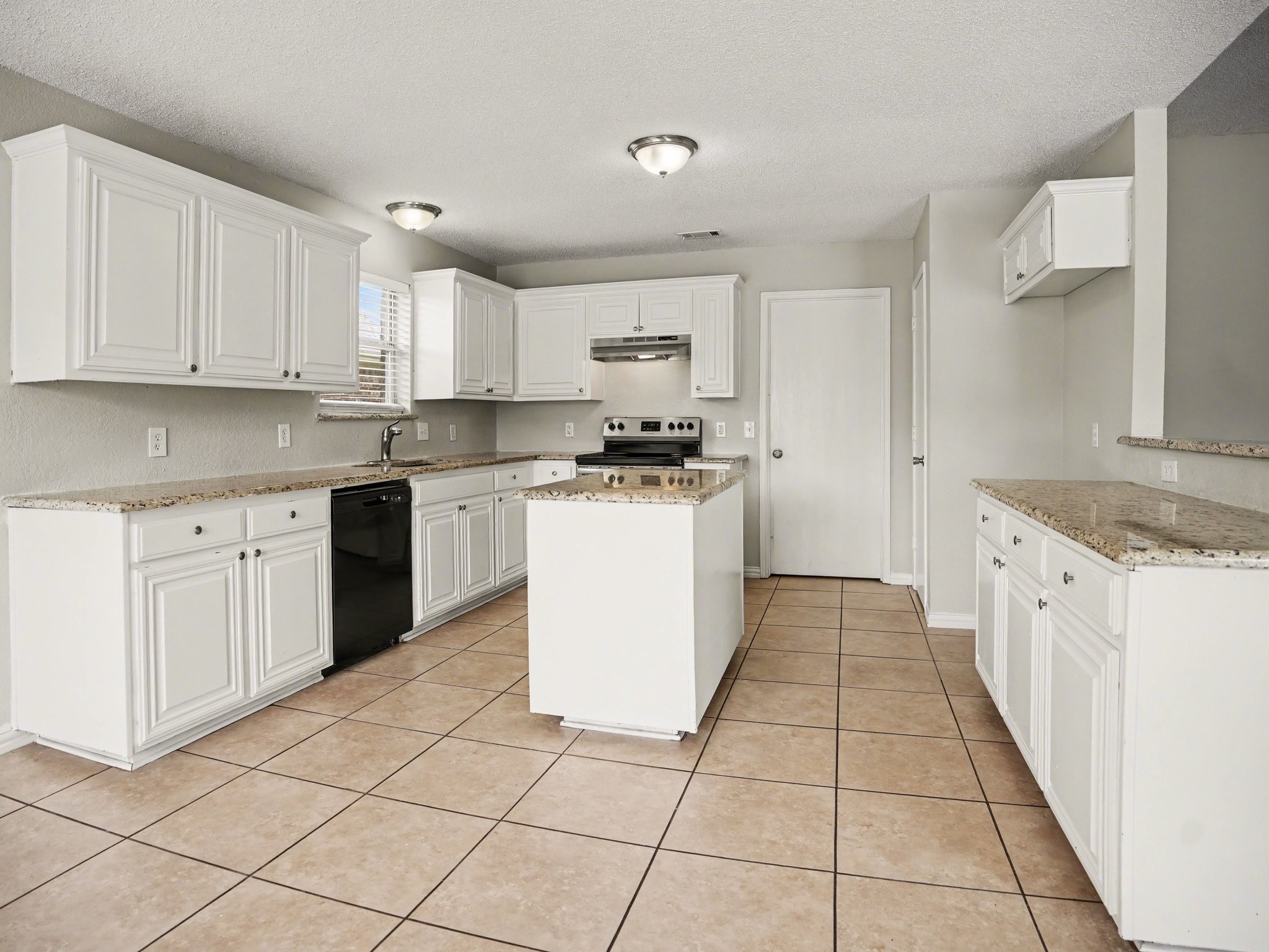636 Dover Heights Trail