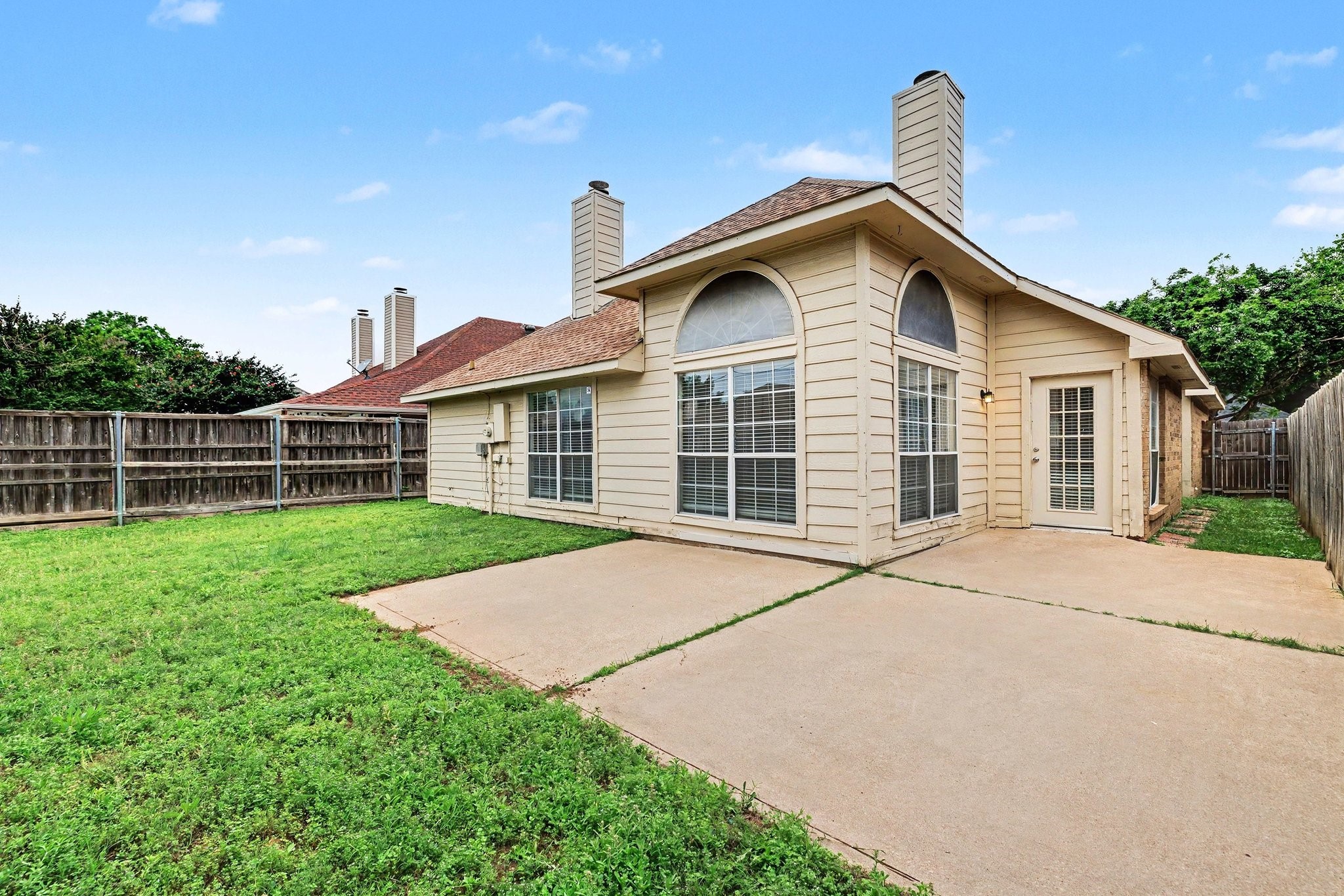 2741 Salado Trail
