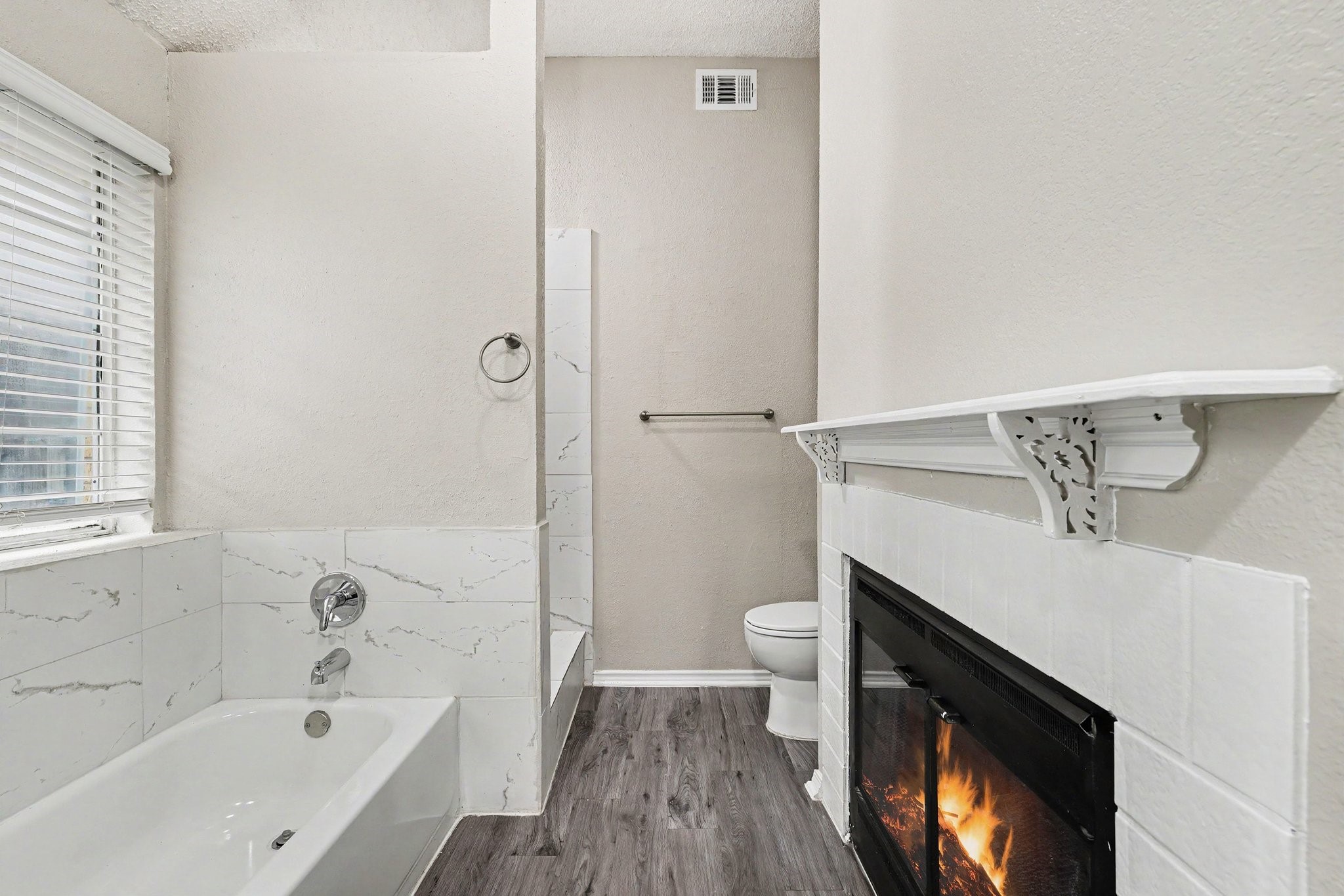 2741 Salado Trail
