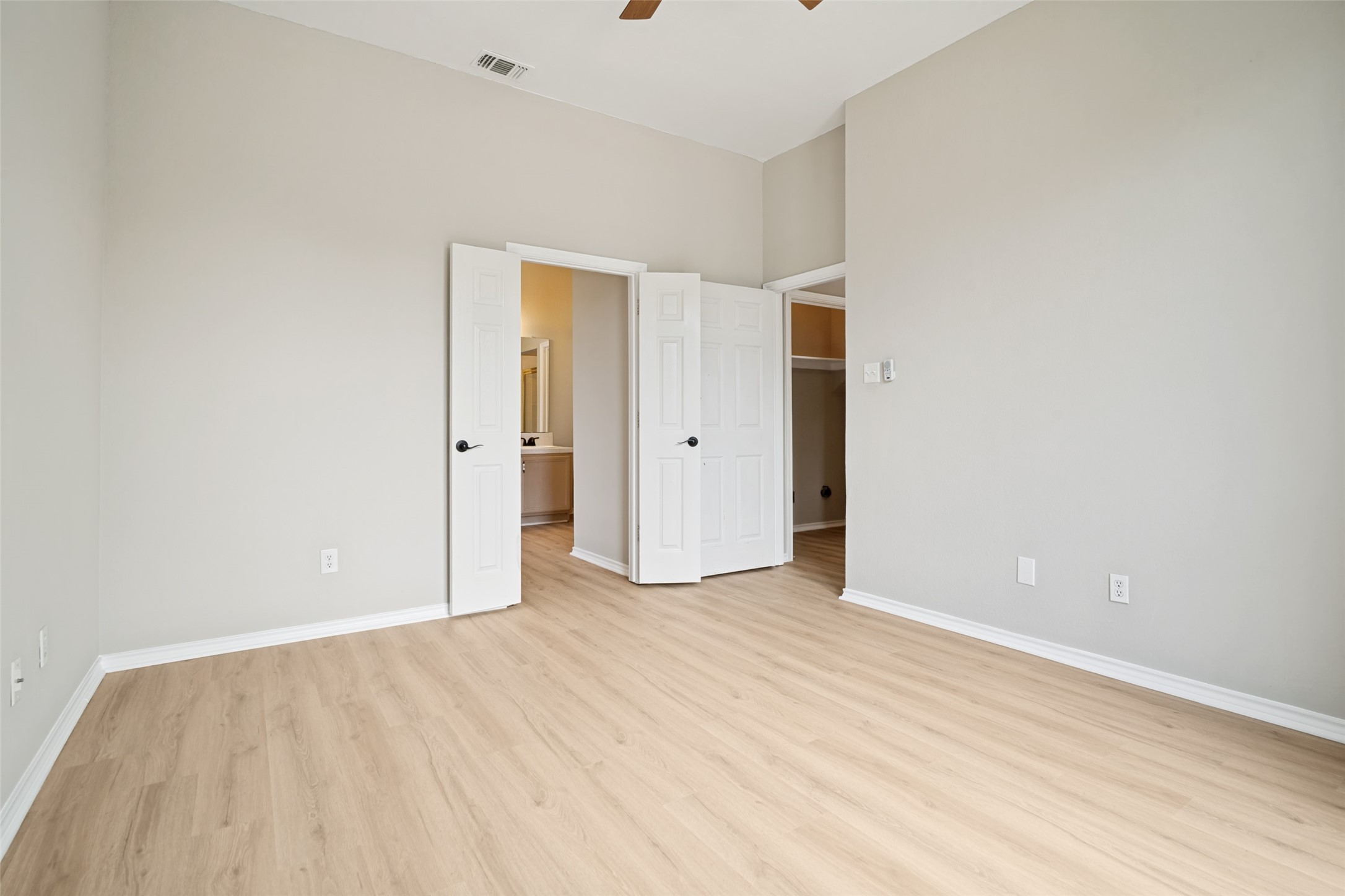 143 Cresthaven Drive