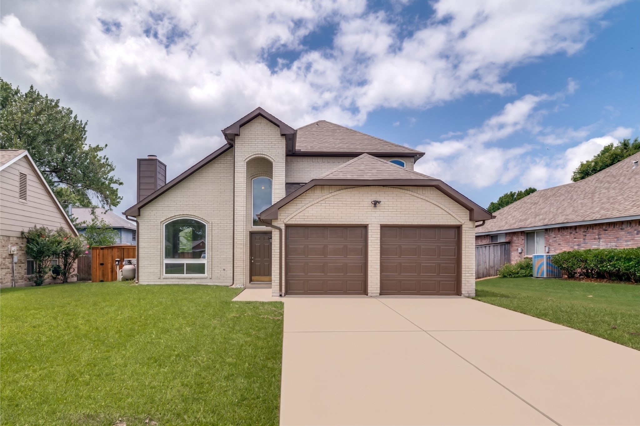 143 Cresthaven Drive