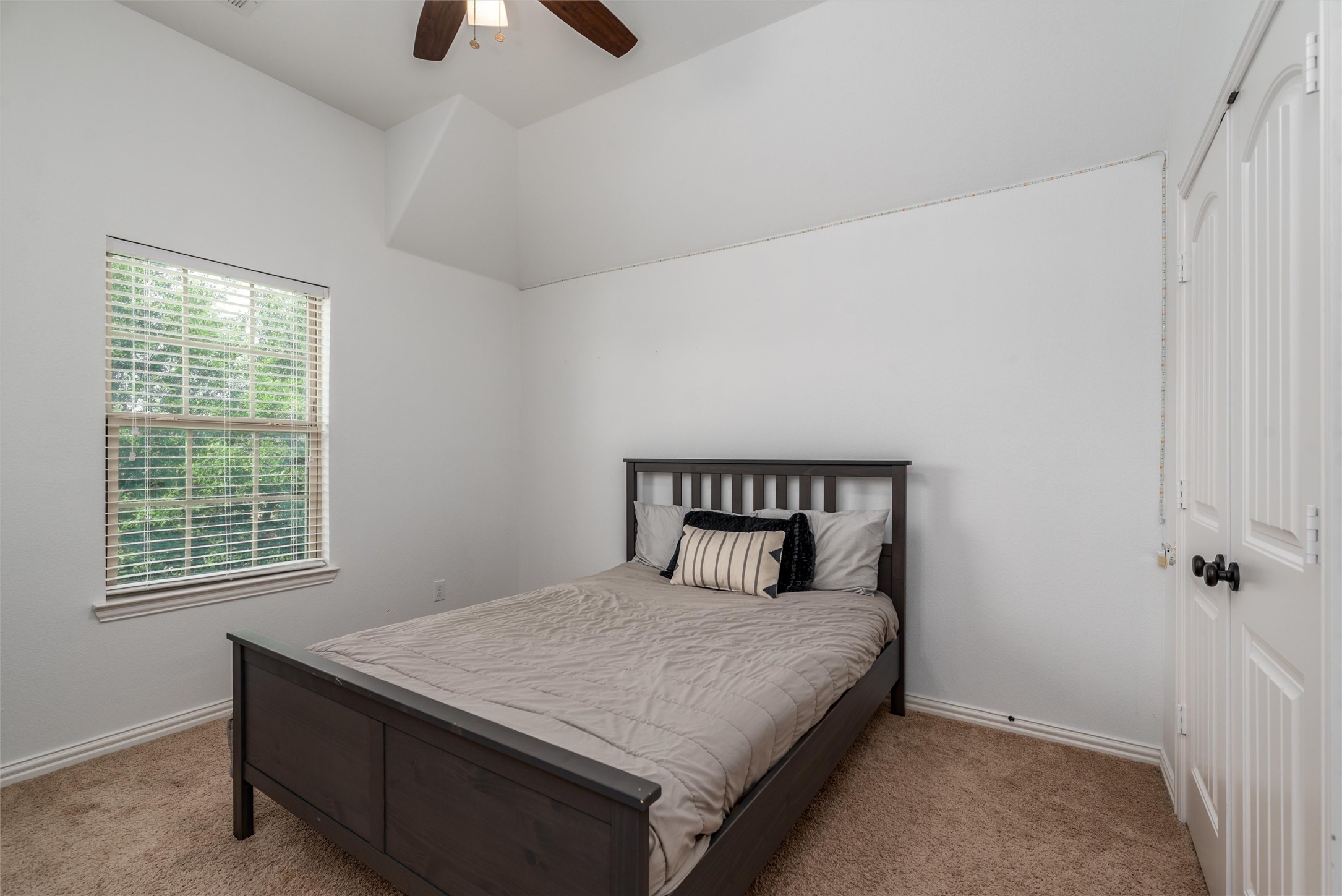 596 Deverson Drive