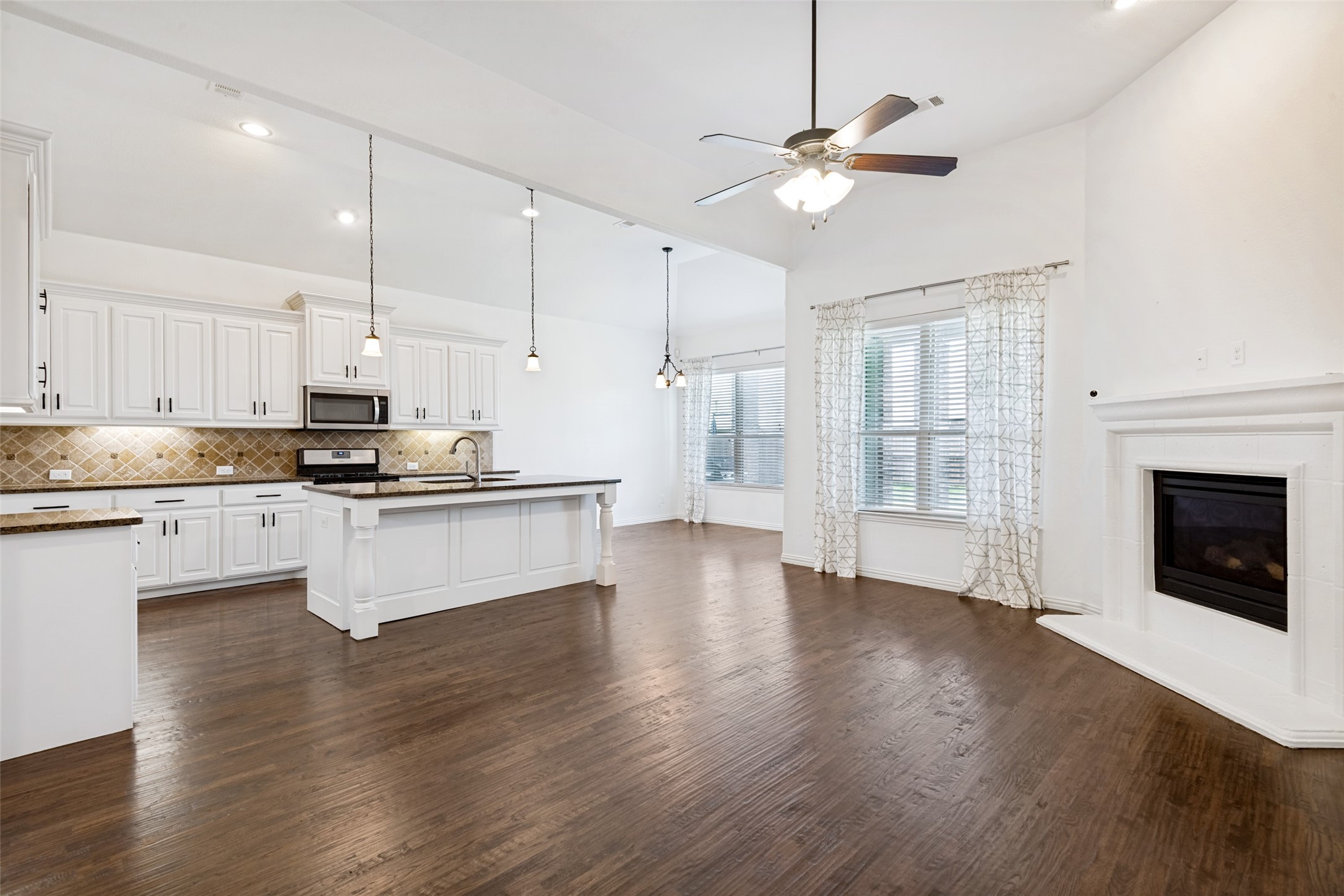596 Deverson Drive