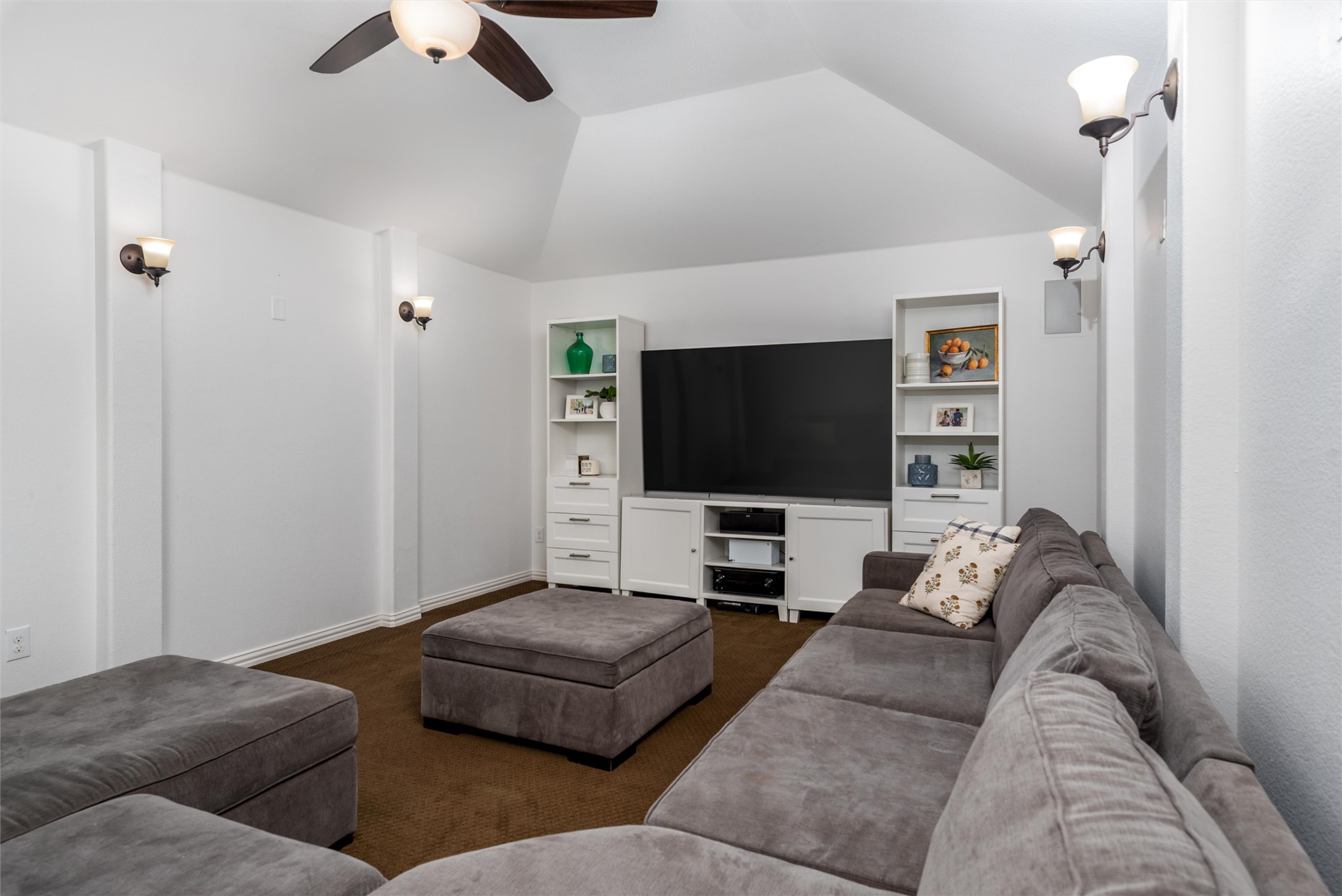 596 Deverson Drive