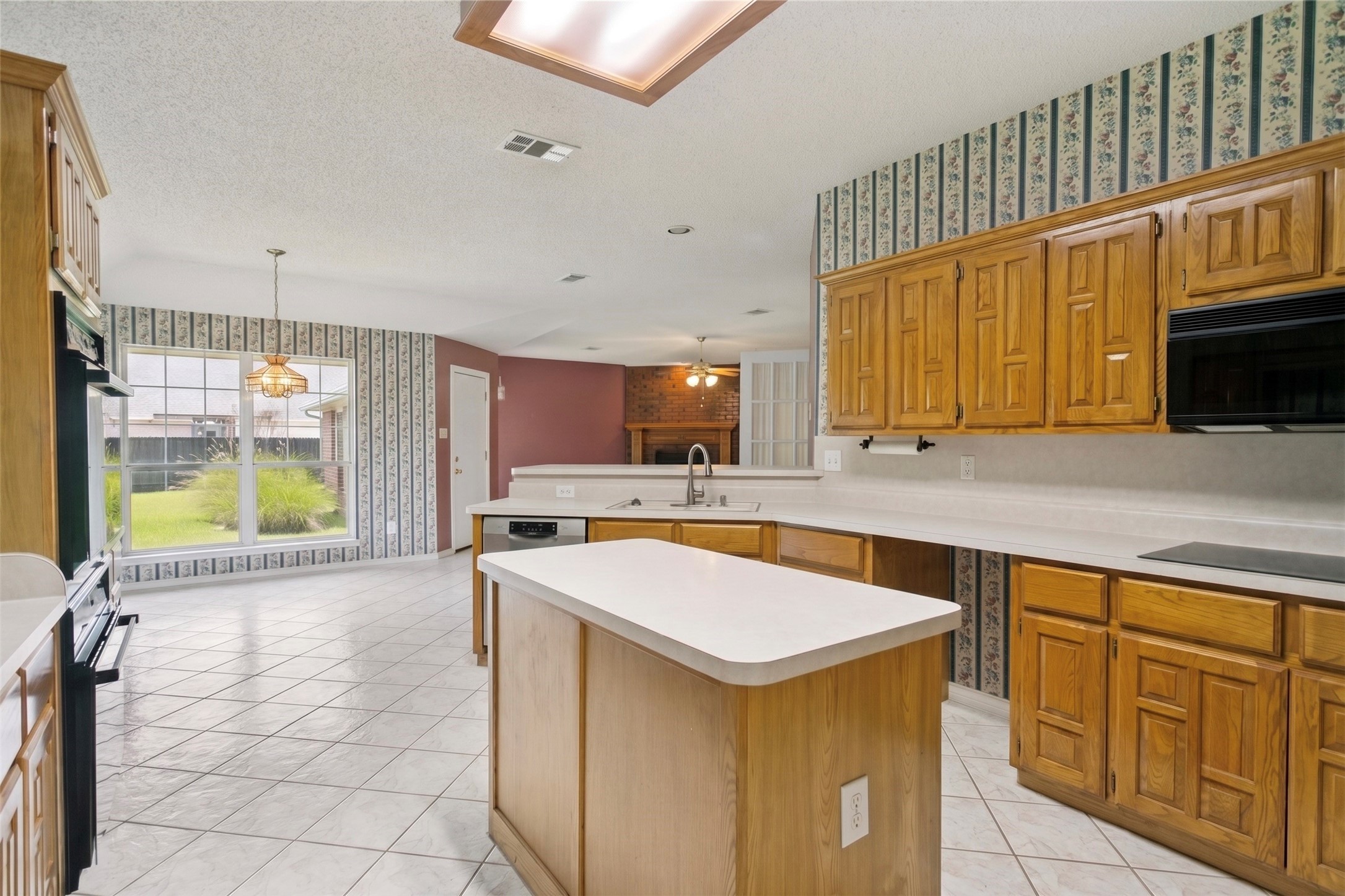 4801 Sunflower Drive