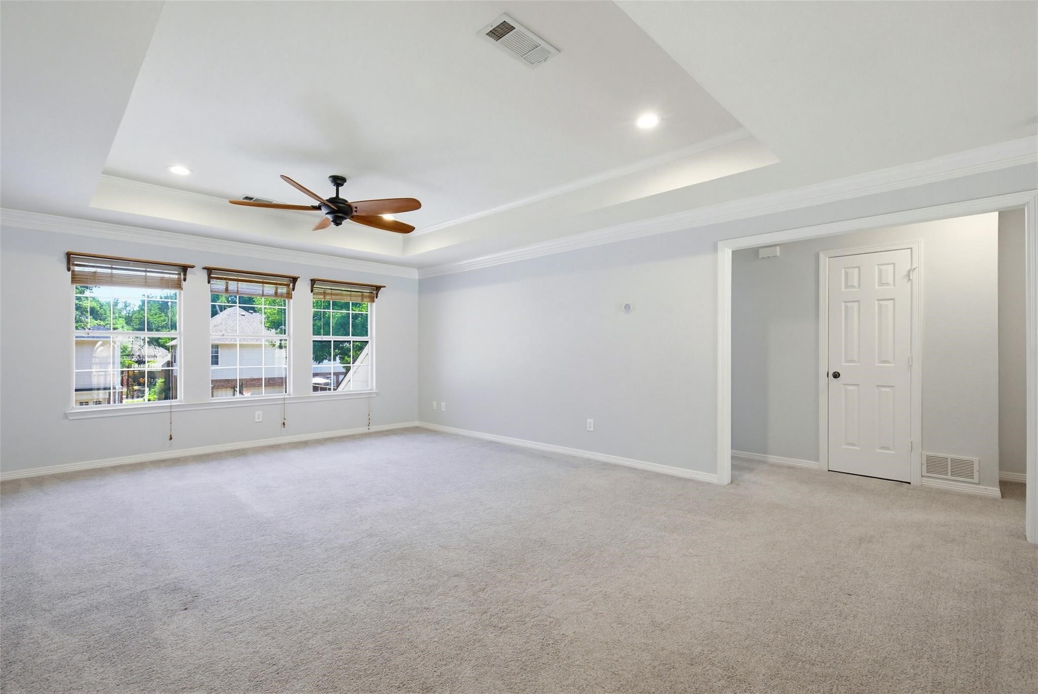 2112 Glendale Drive