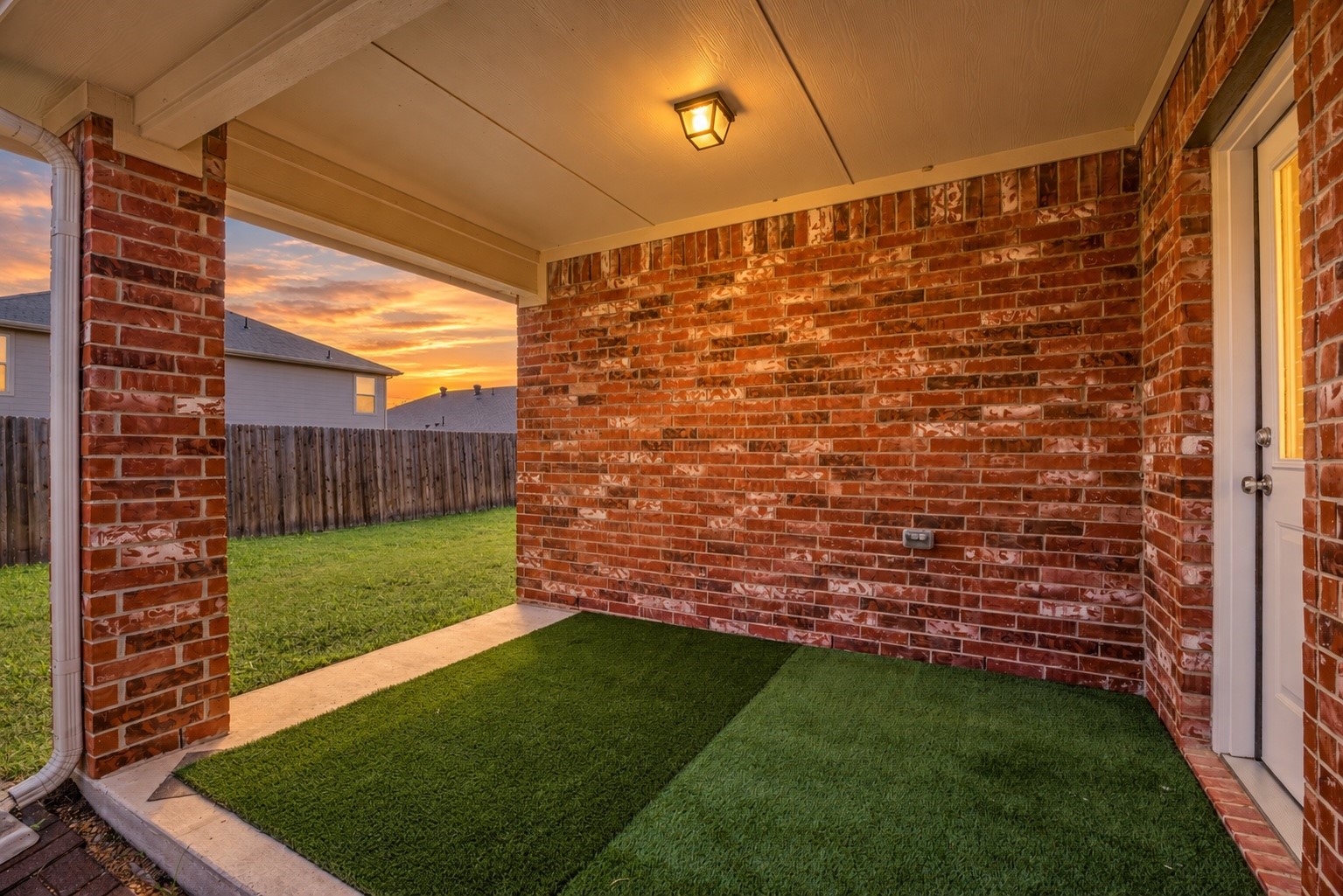 1084 Decker Drive