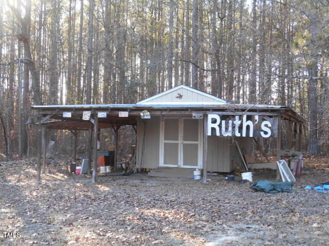 325 Tom Myers Road