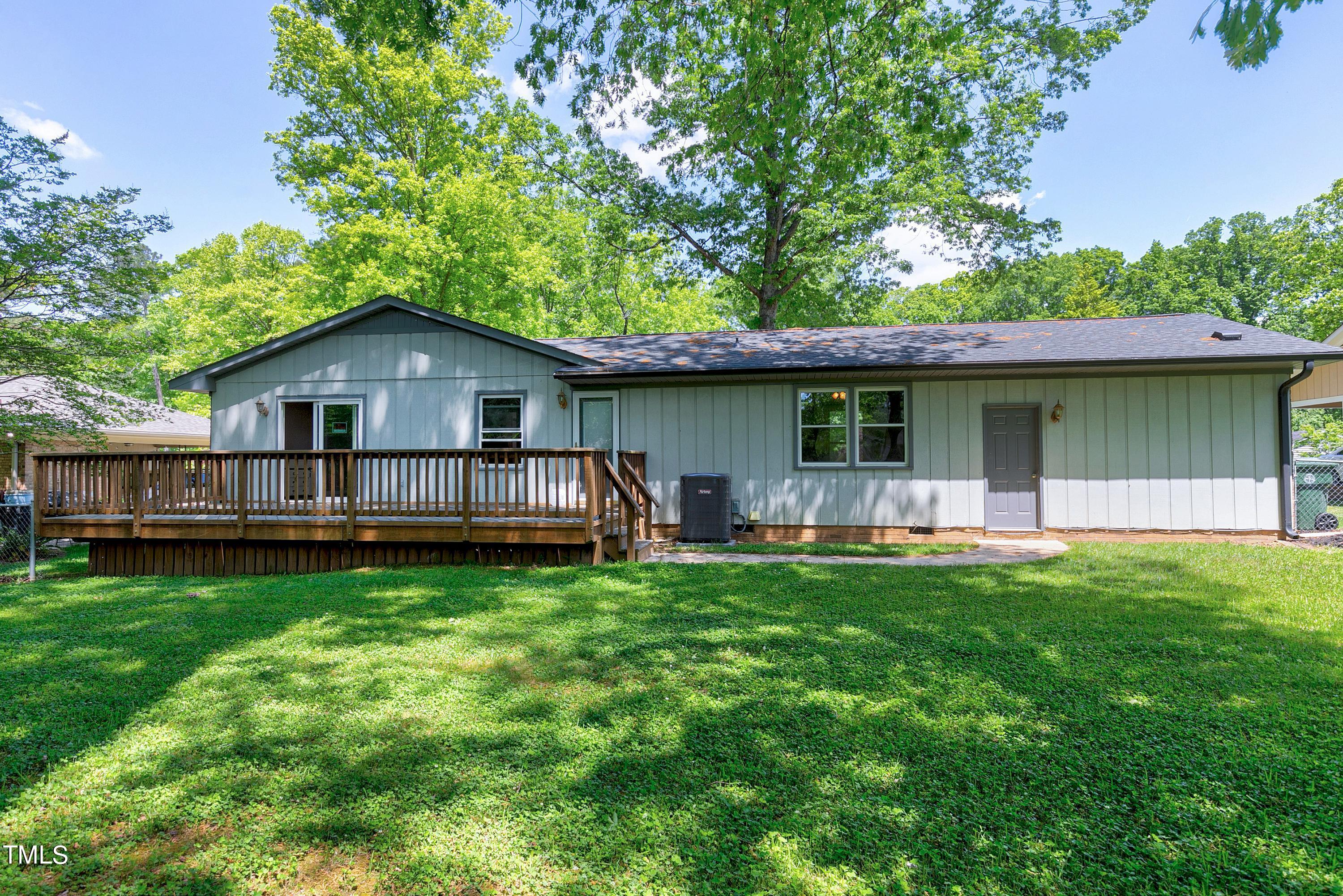 409 Carriage Lane