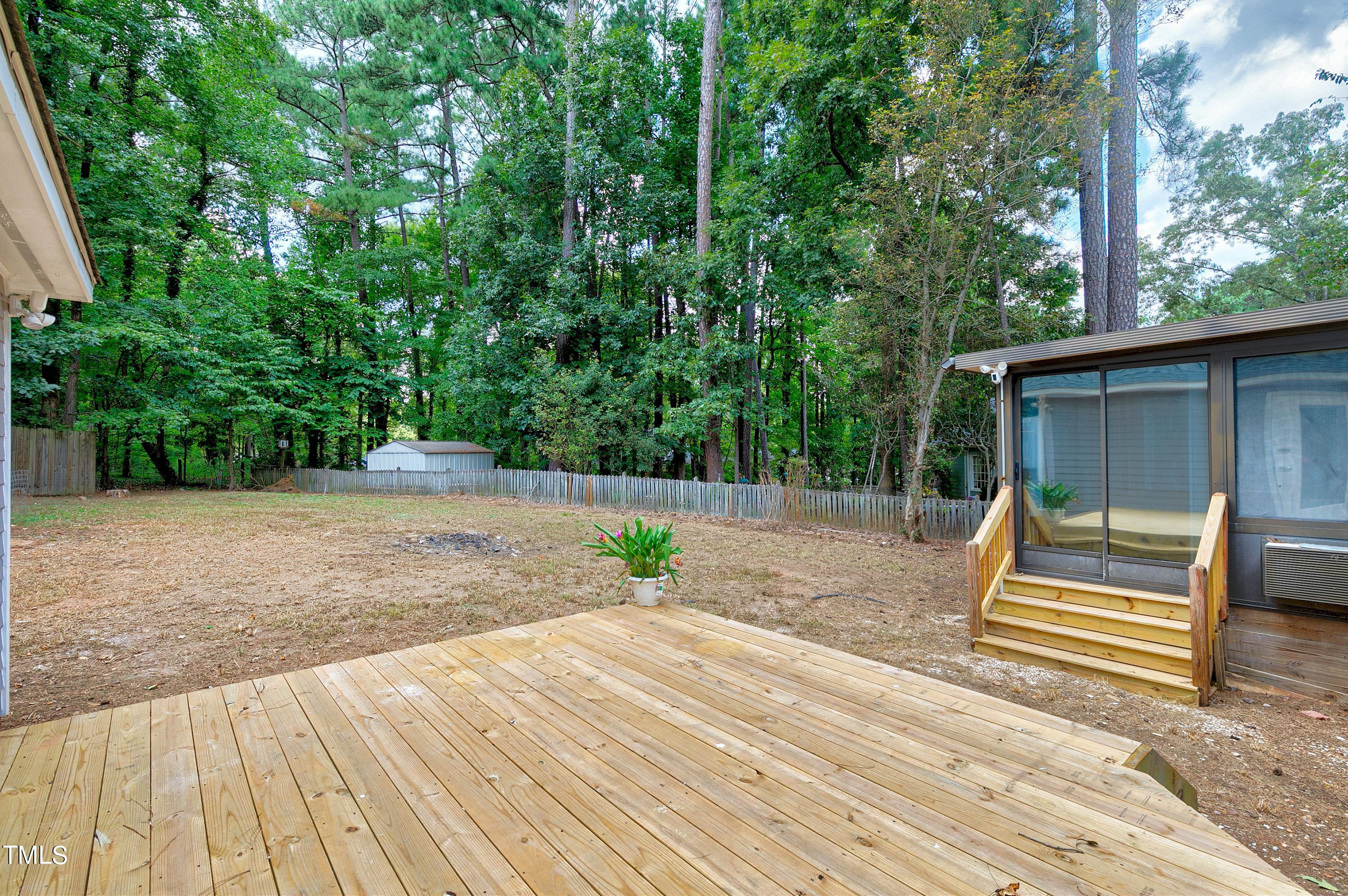 1110 Ashford Lane