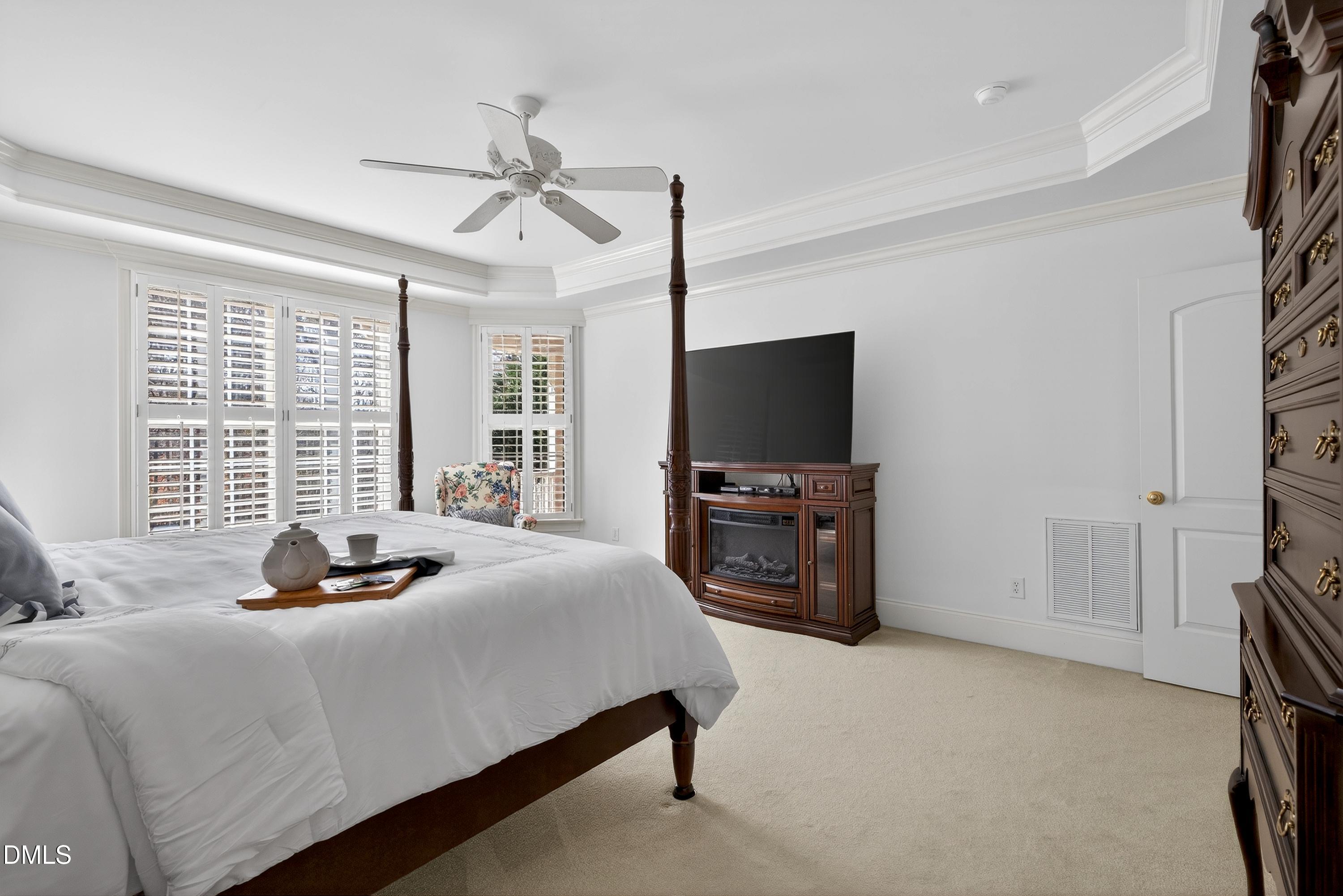 4511 Greenbreeze Lane