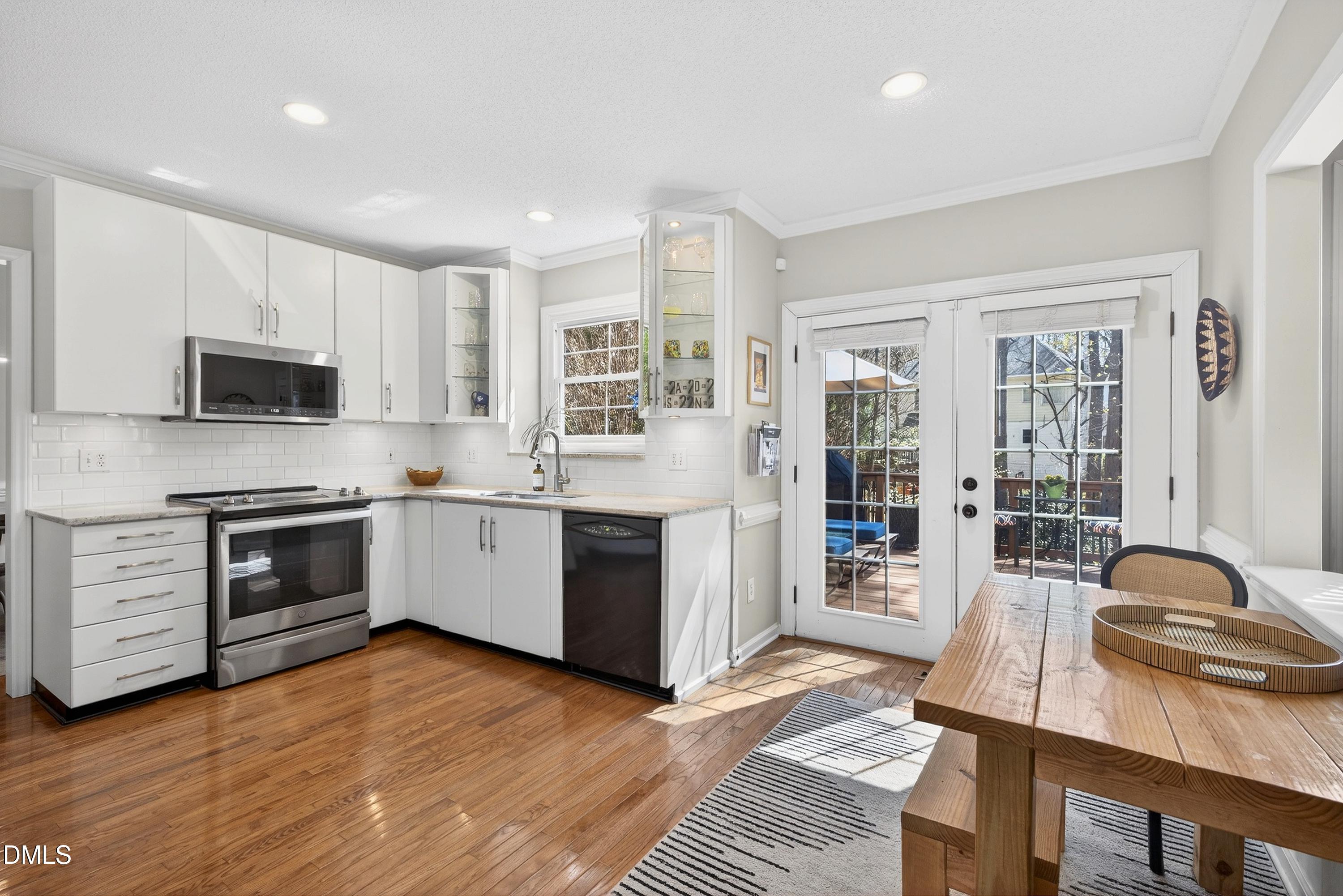 9432 Cartersville Court