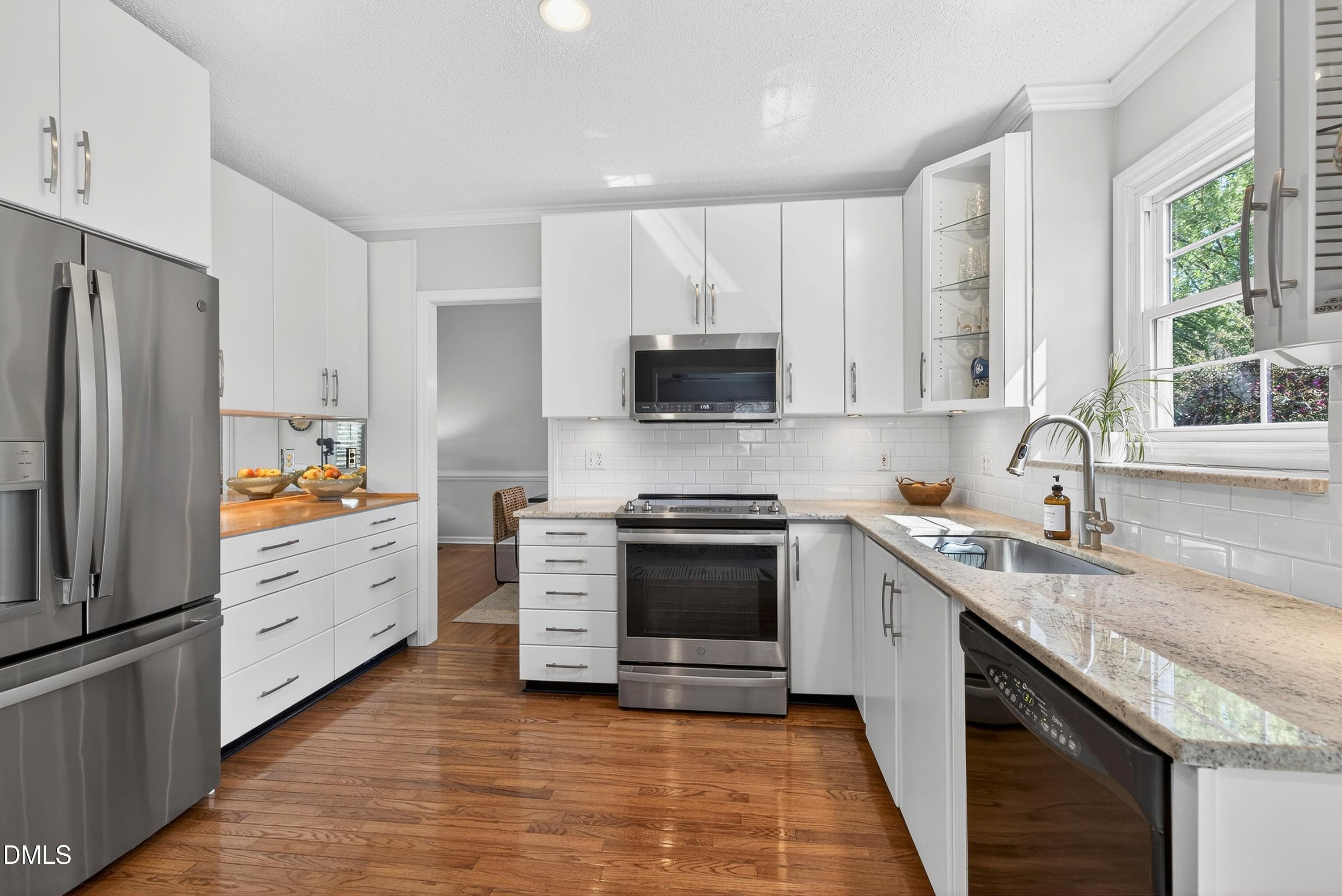 9432 Cartersville Court