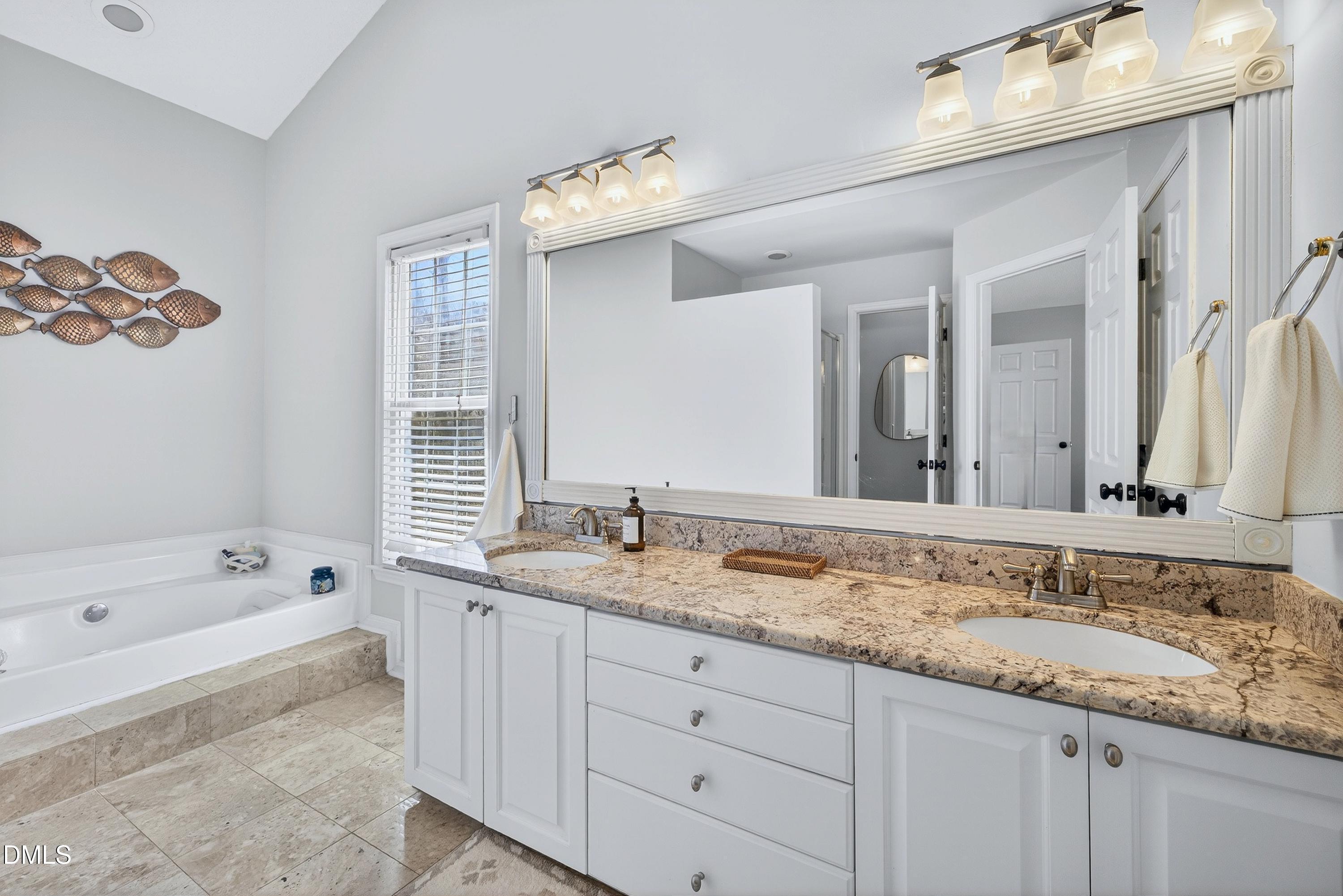 9432 Cartersville Court