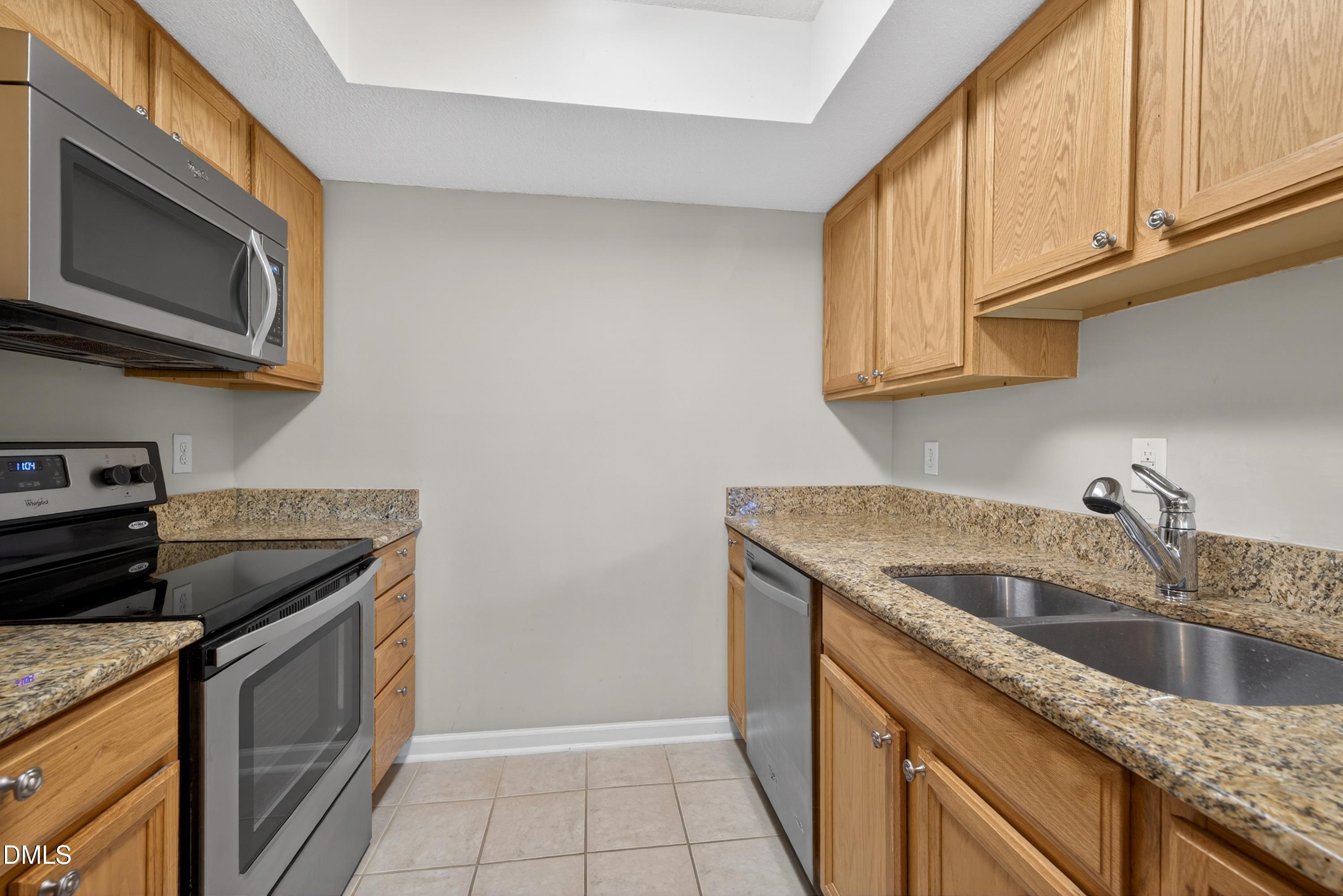 113 Abingdon Court Unit: Lc