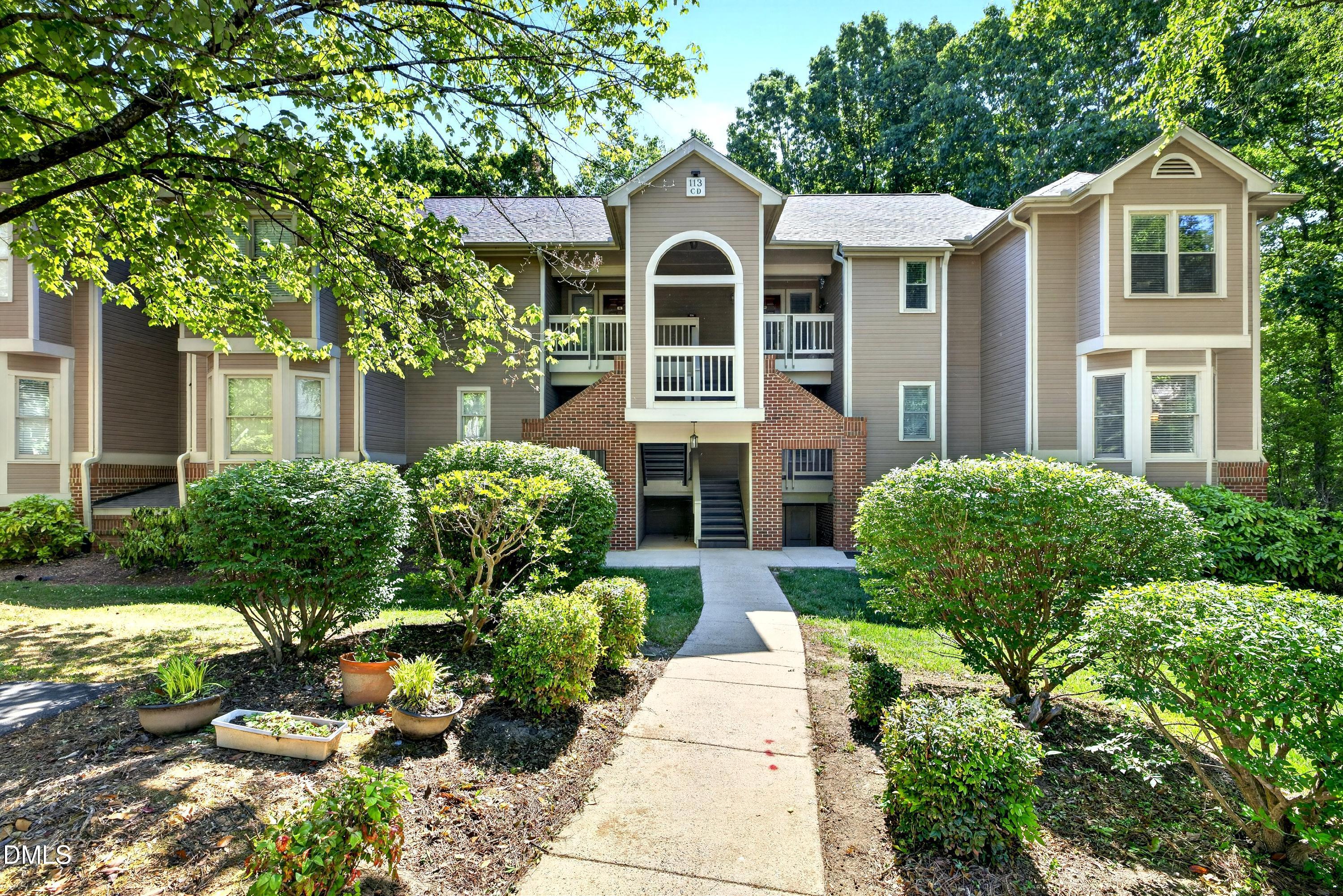 113 Abingdon Court Unit: Lc