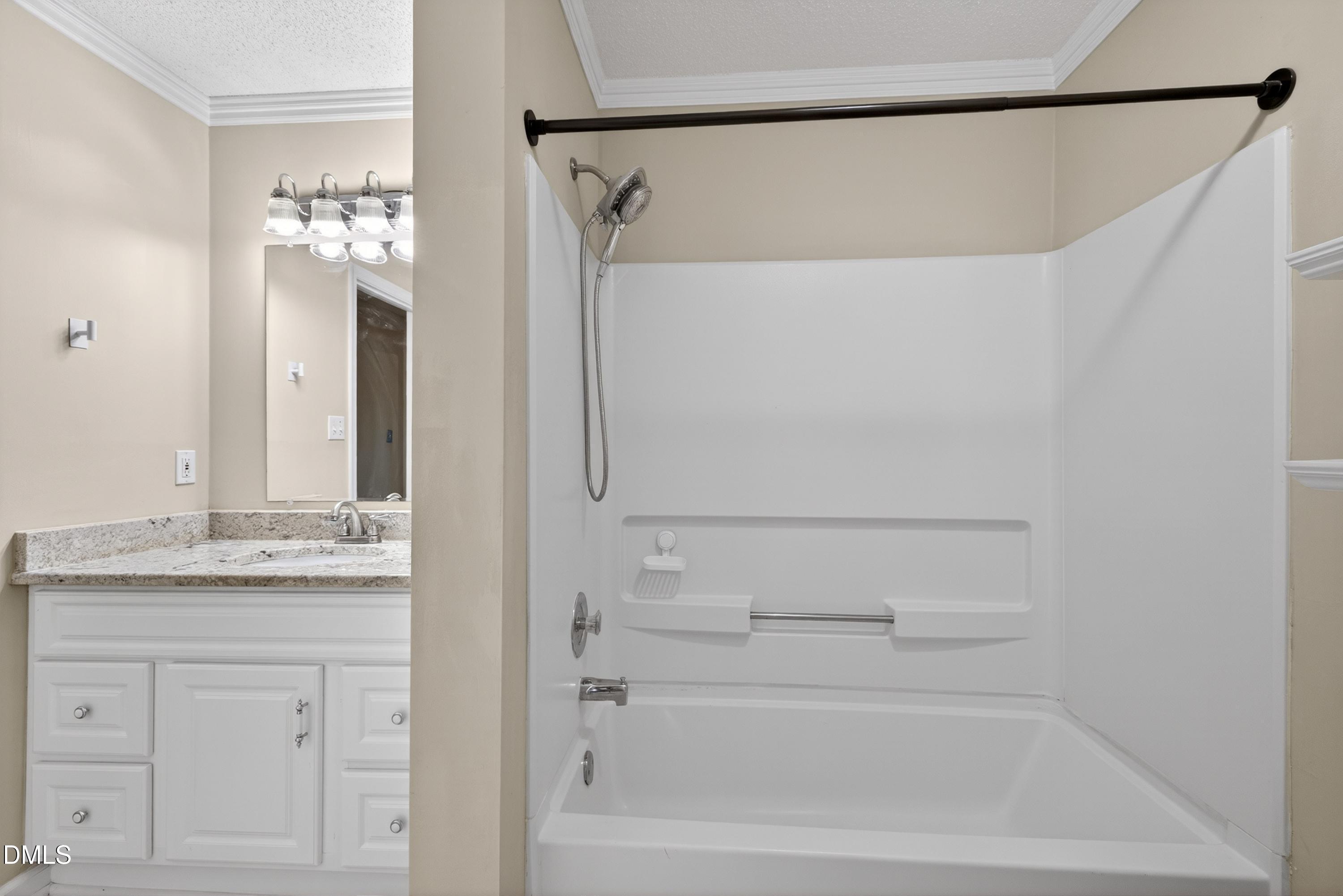 113 Abingdon Court Unit: Lc