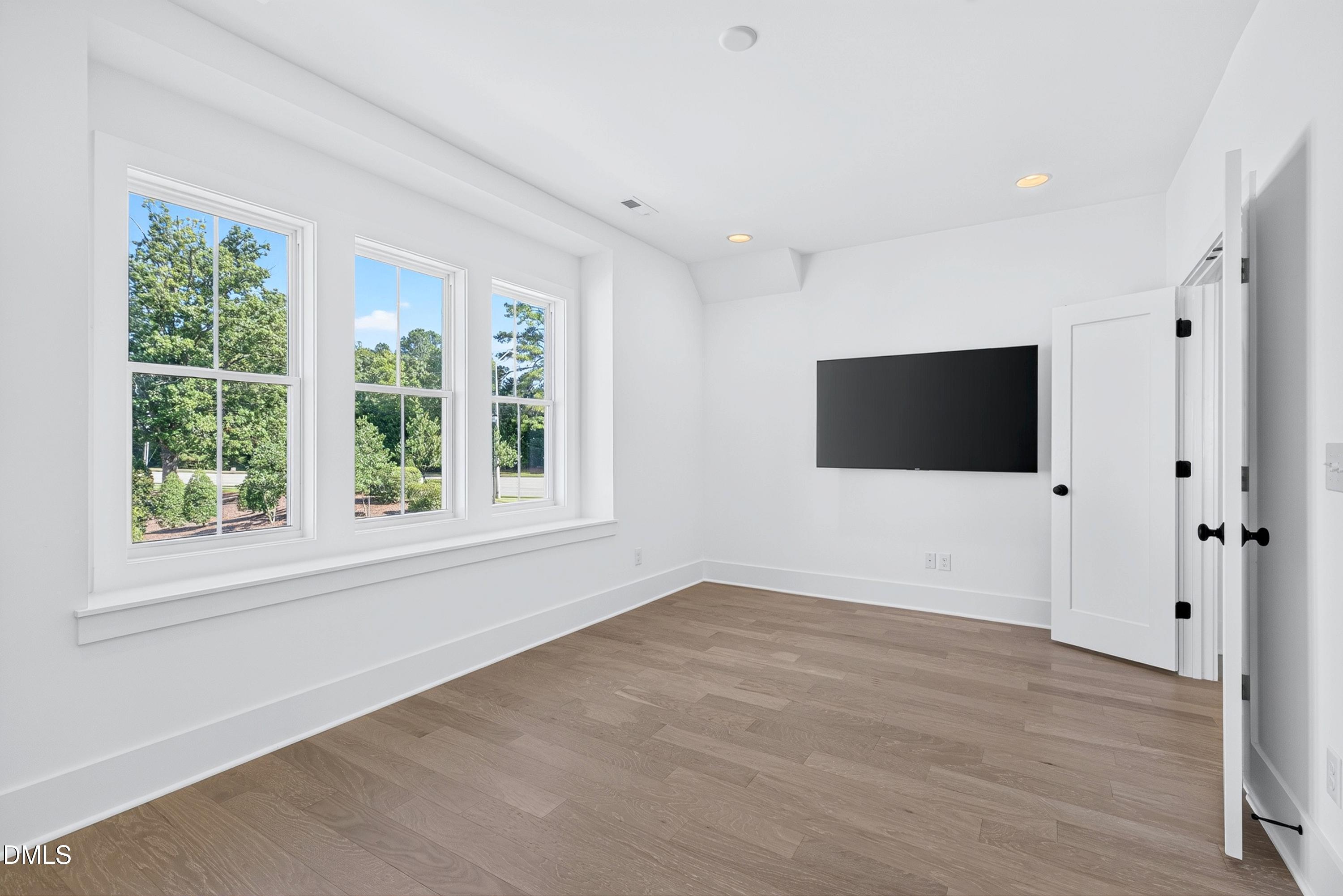 105 Sandmans Cove Place