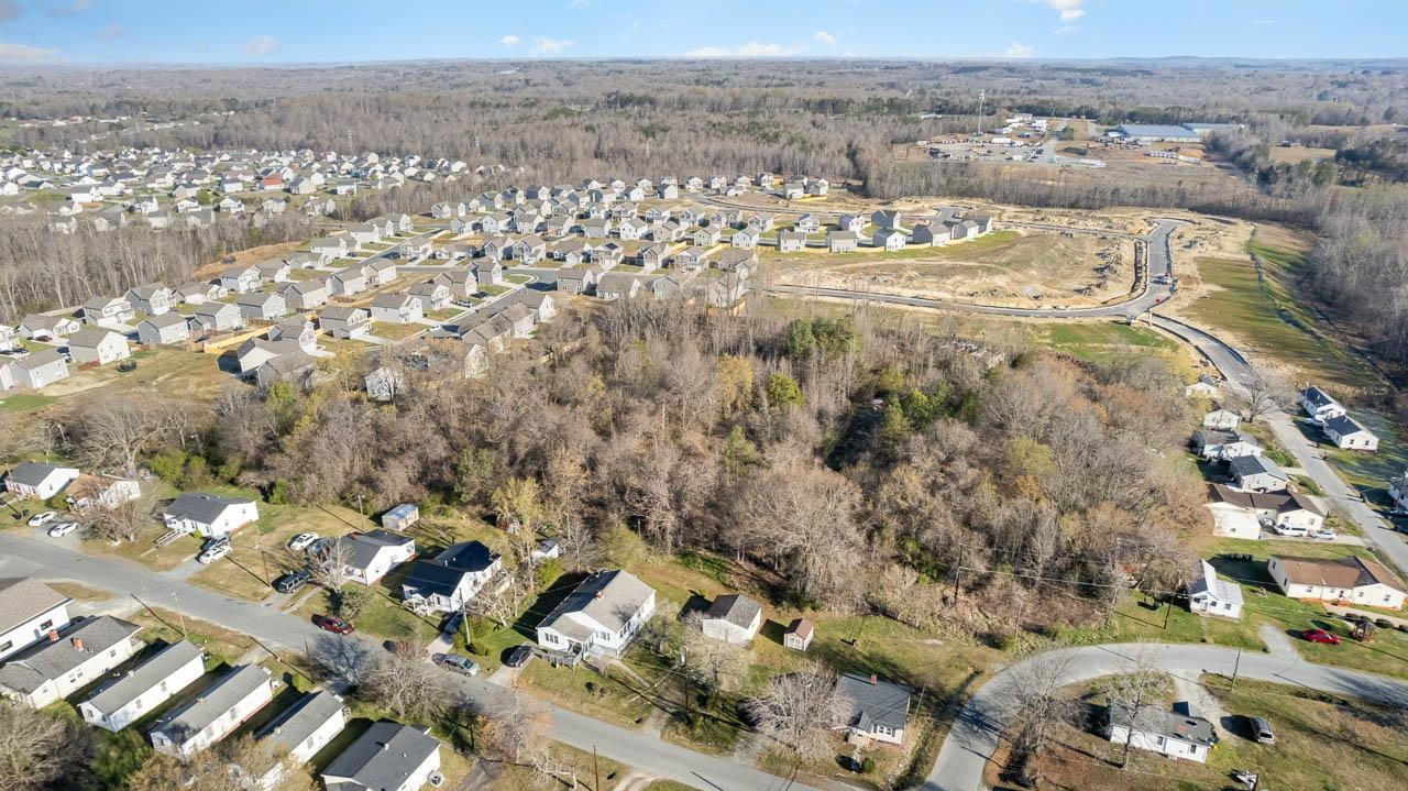 1836 Goldfinch Trail