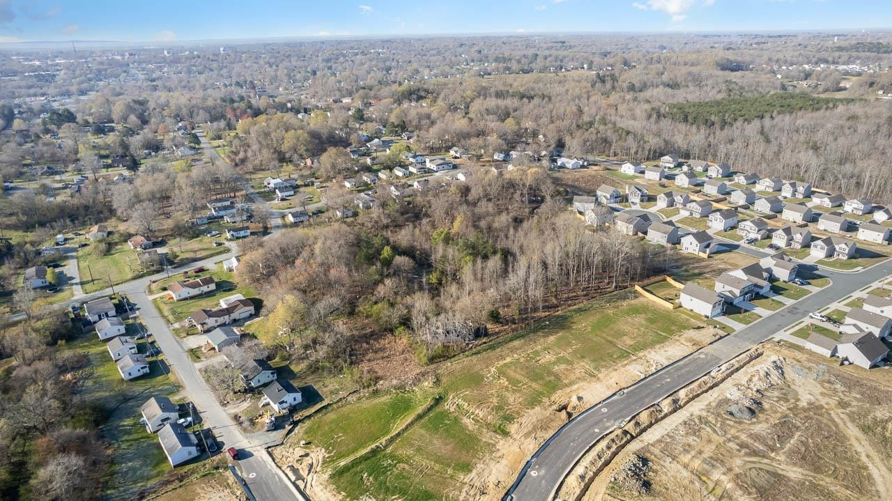 1836 Goldfinch Trail