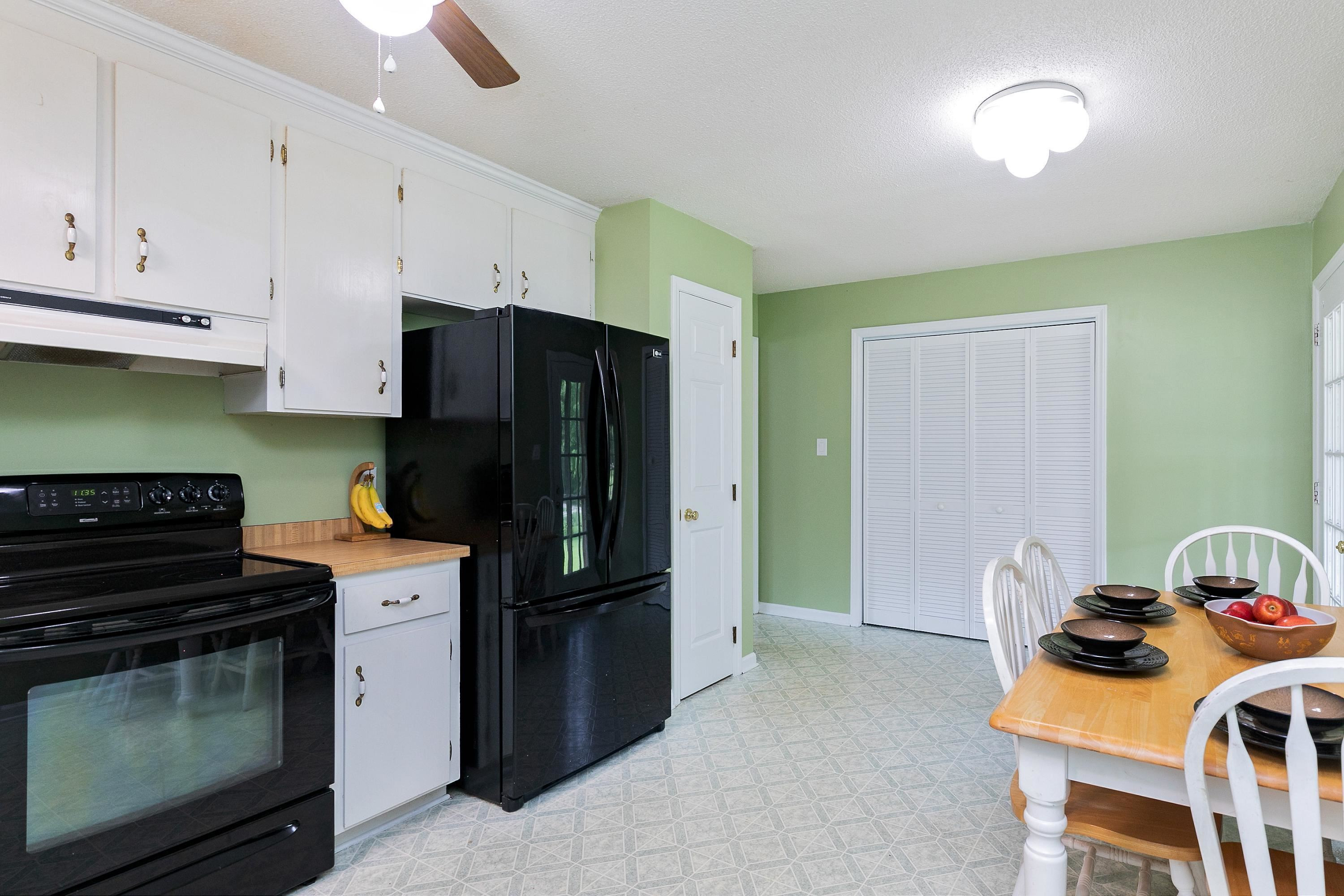 4100 James Mill Court