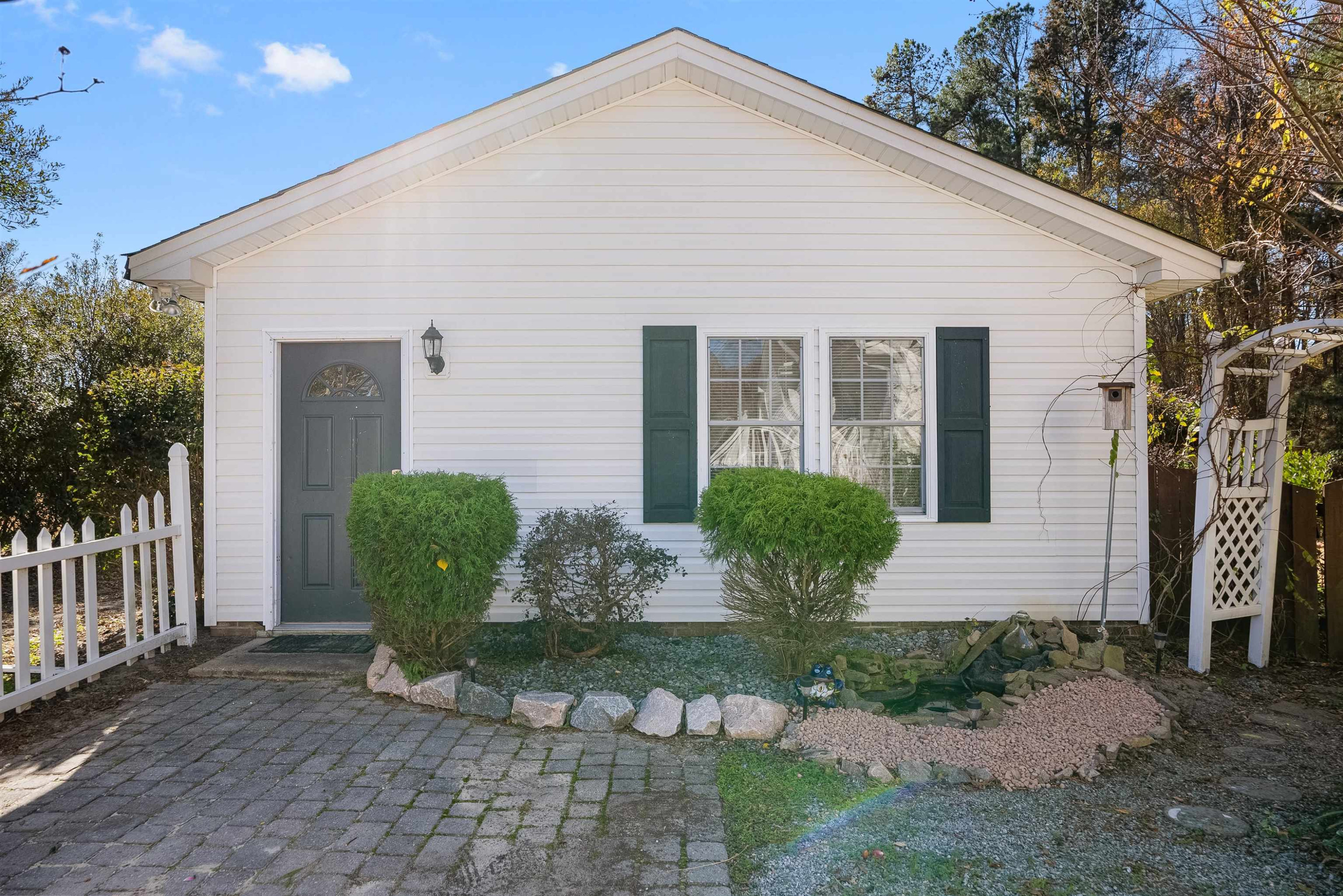 6017 Burt Road