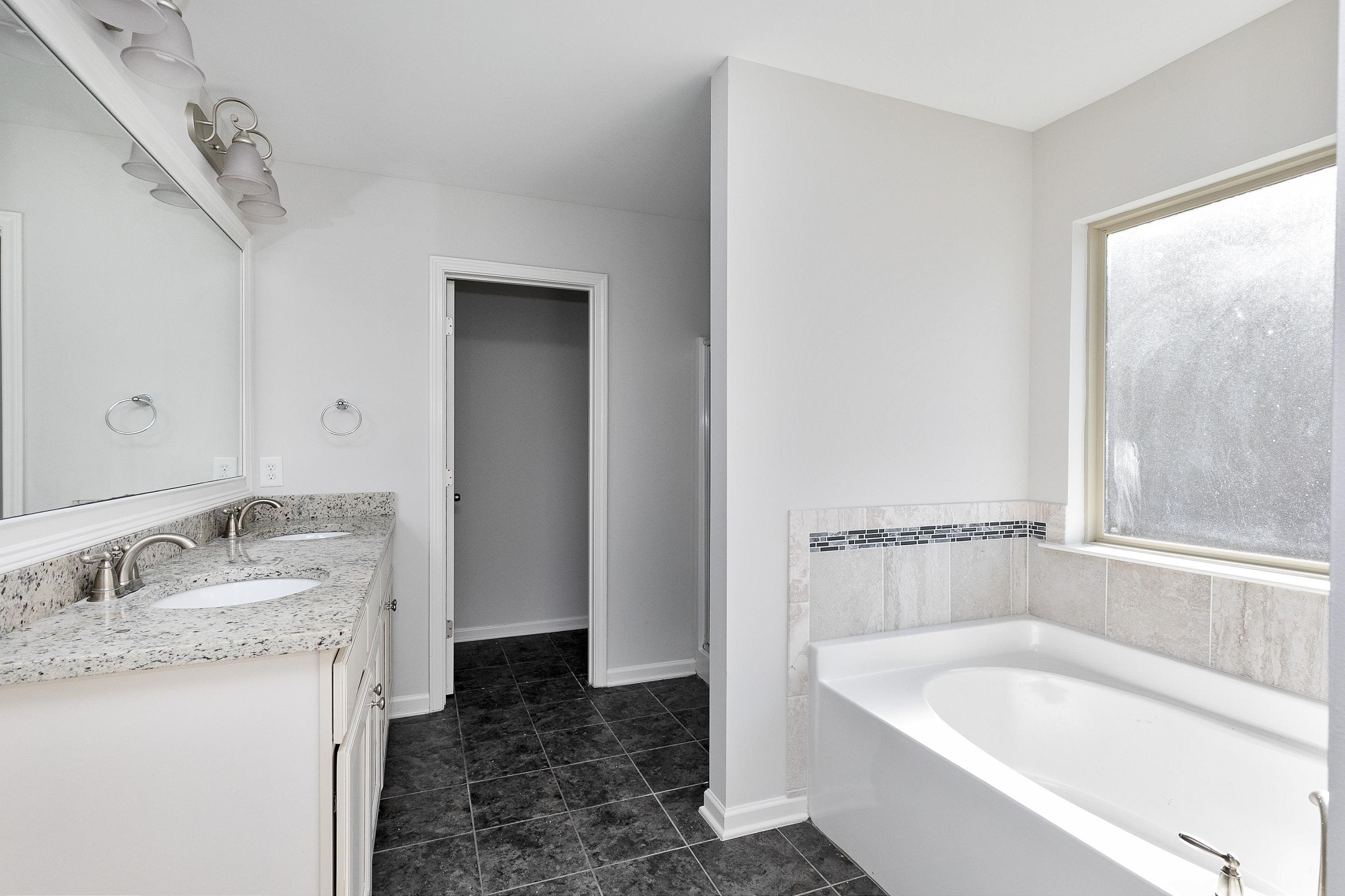 304 Crosstie Street
