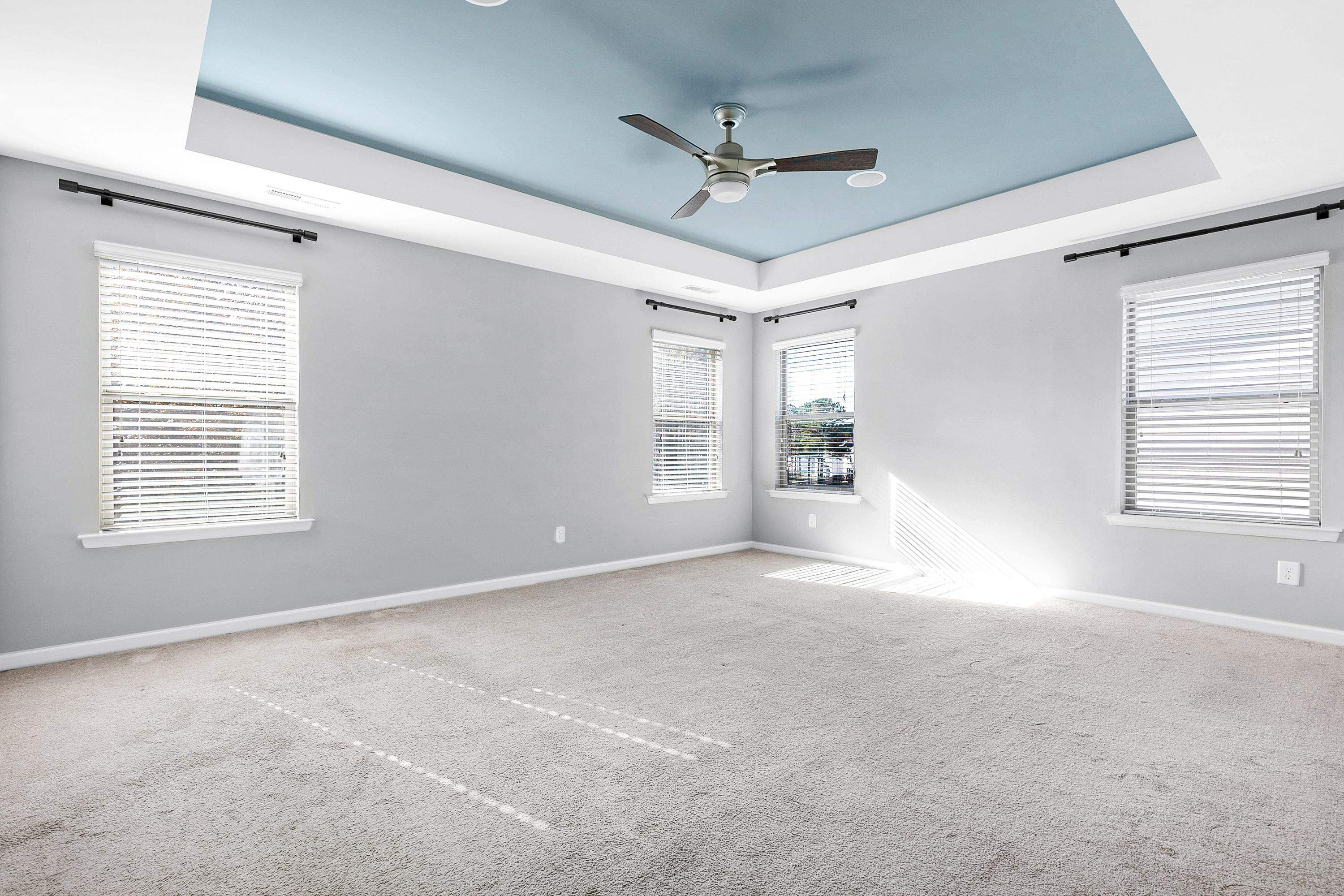 304 Crosstie Street