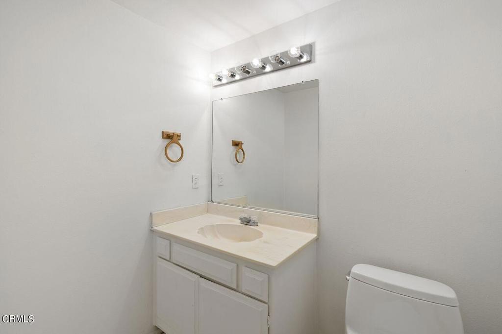 15061 Sherman Way Unit: D