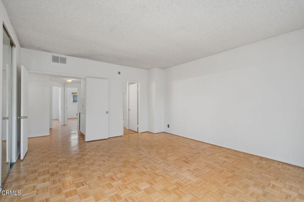 15061 Sherman Way Unit: D
