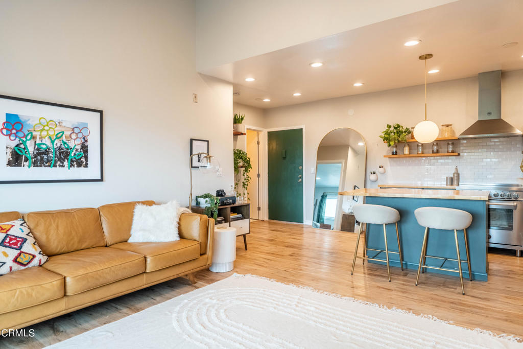 5850 Benner Street Unit: 306
