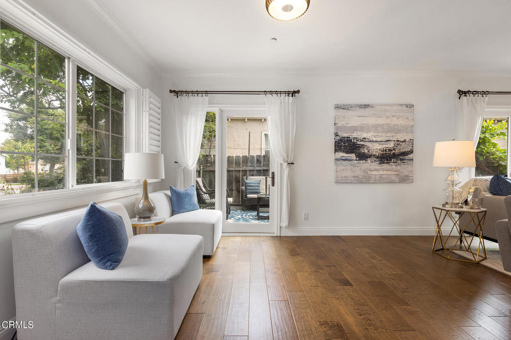 333 N Frederic Street