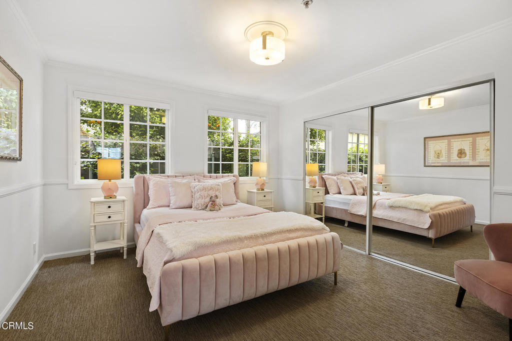 333 N Frederic Street