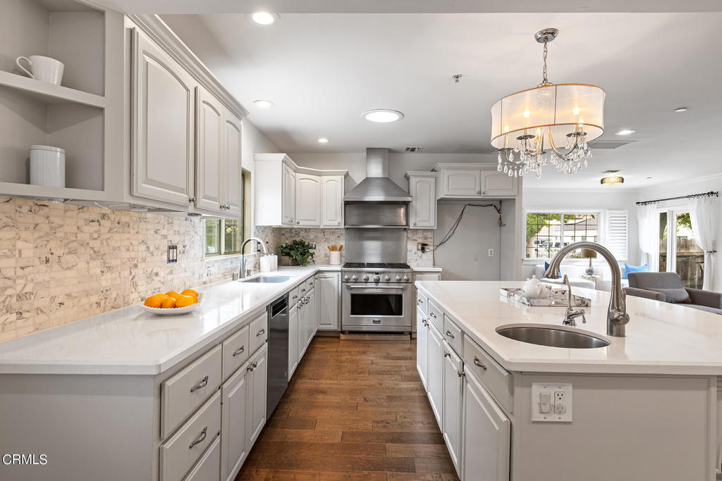 333 N Frederic Street