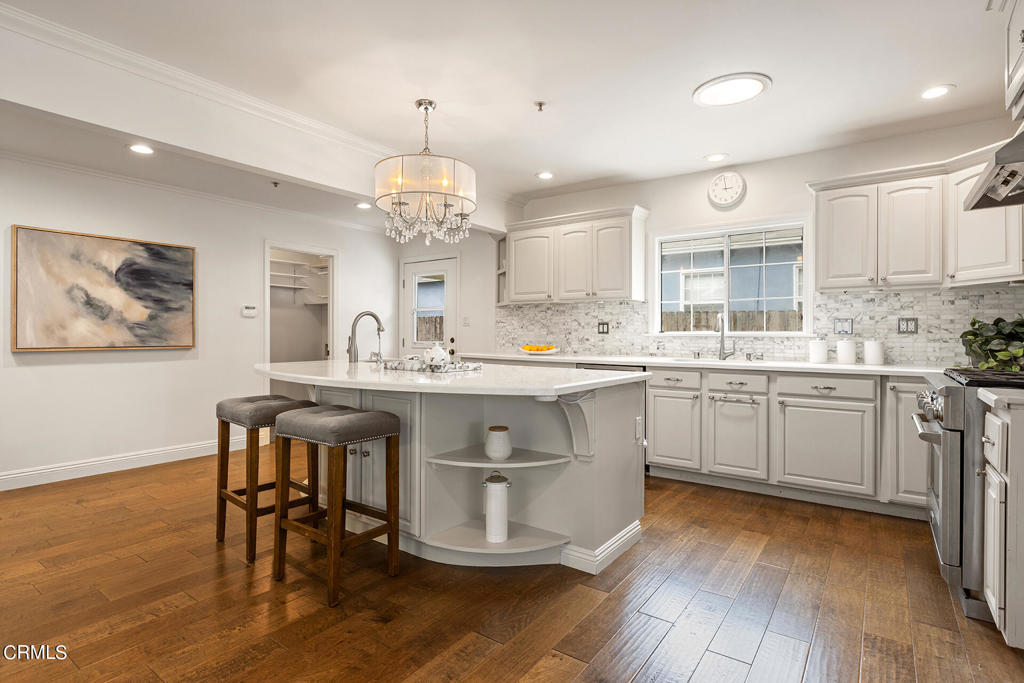 333 N Frederic Street