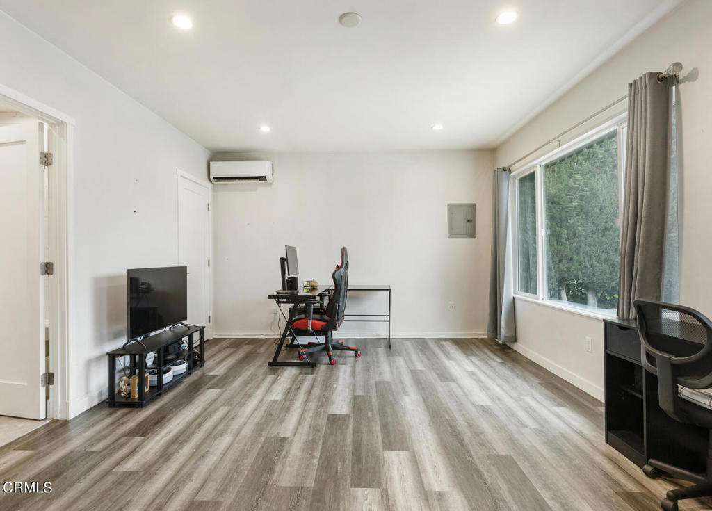 3965 E California Boulevard