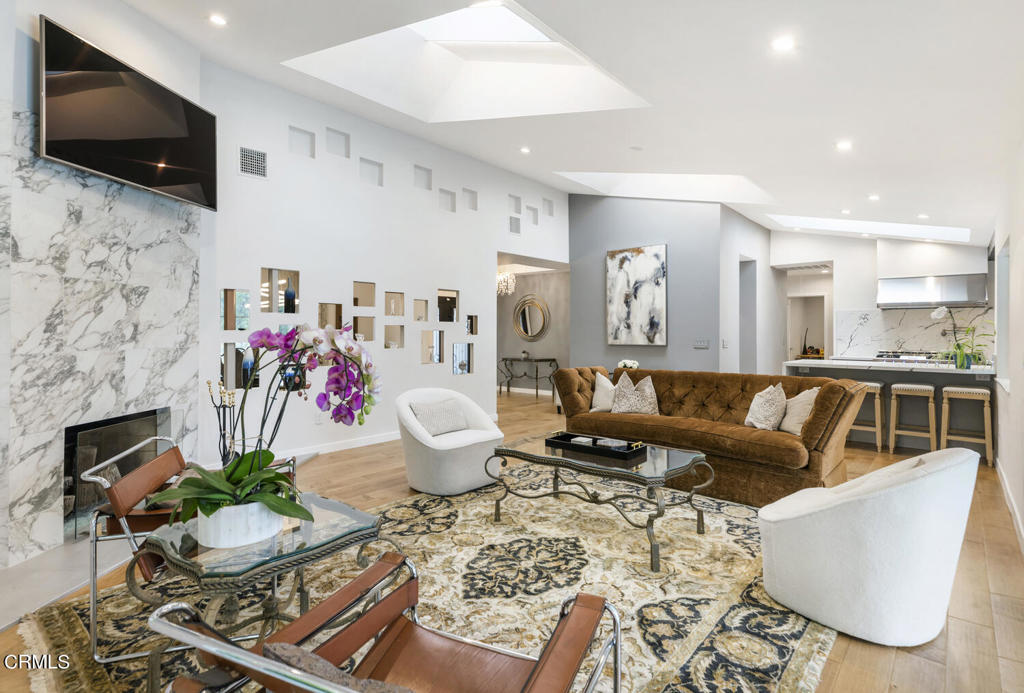 3965 E California Boulevard