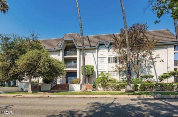497 S El Molino Avenue Unit: 209