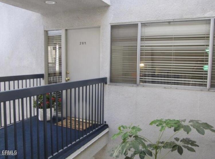 497 S El Molino Avenue Unit: 209