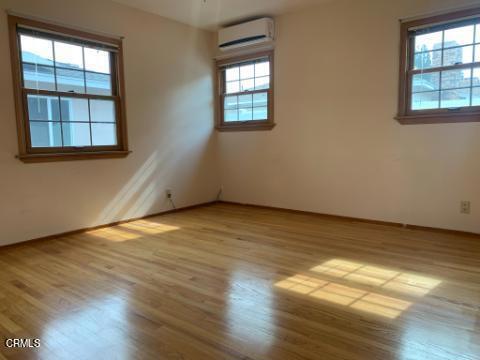 9423 Broadway