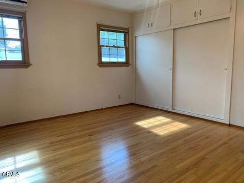 9423 Broadway