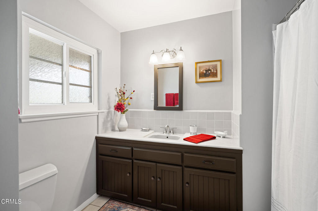 15513 Carnell Street