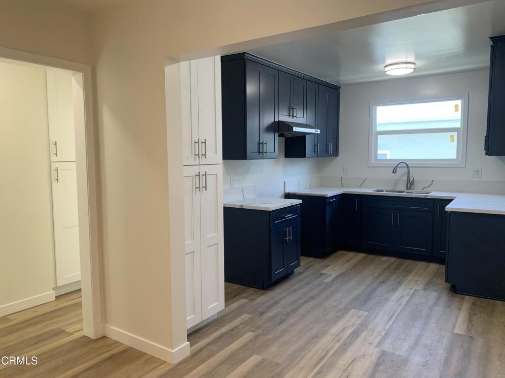 5663 Fountain Avenue Unit: 5