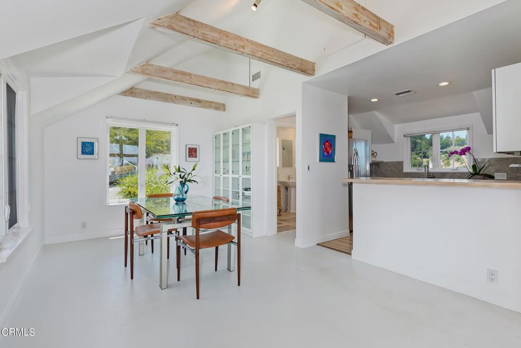 3145 Coldwater Canyon Avenue