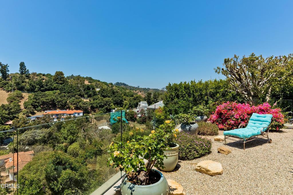 3145 Coldwater Canyon Avenue